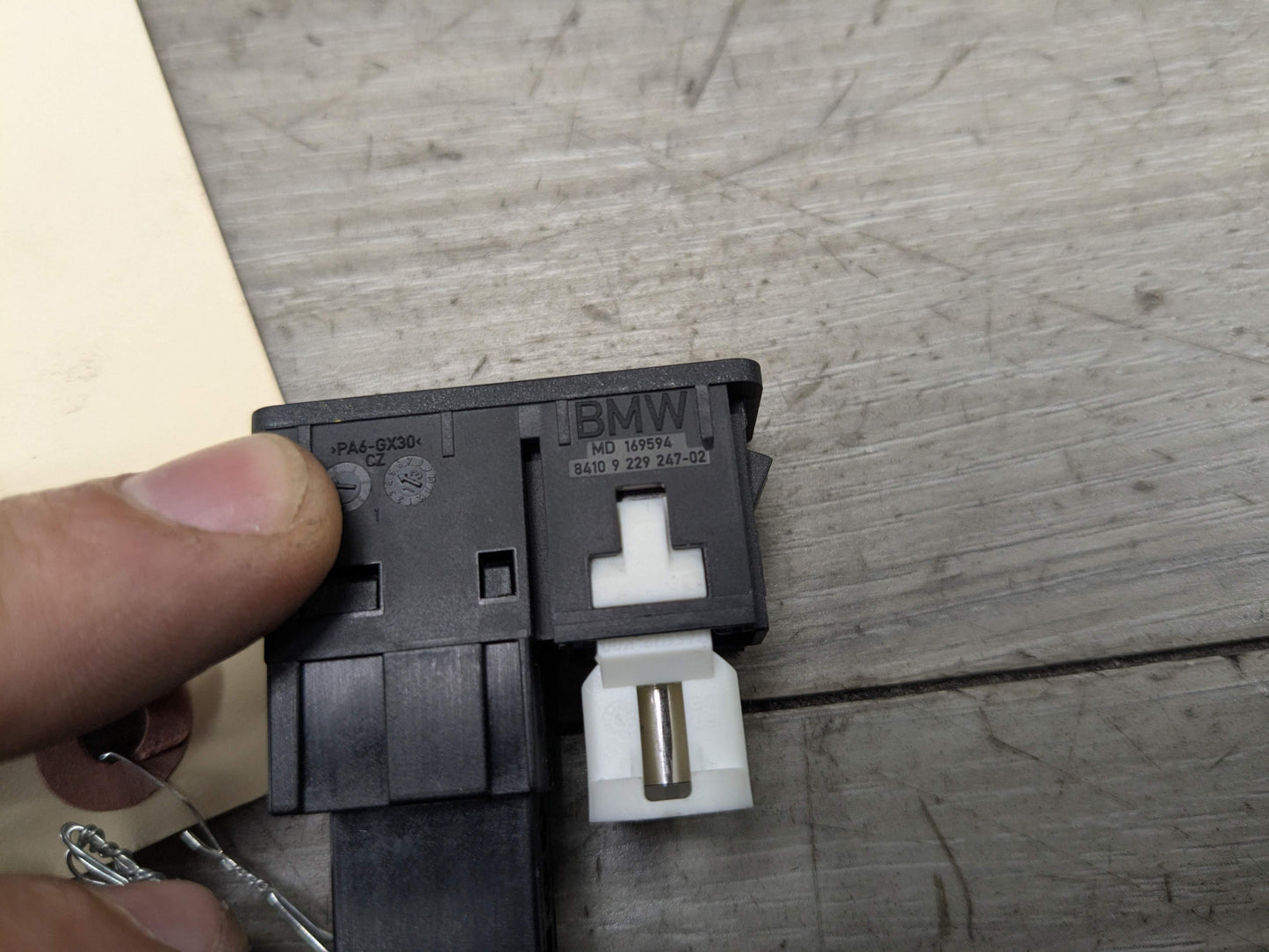 OEM BMW F22 F23 F30 F32 F33 F80 F82 F83 F87 M2 M3 M4 Aux Audio Input USB Black