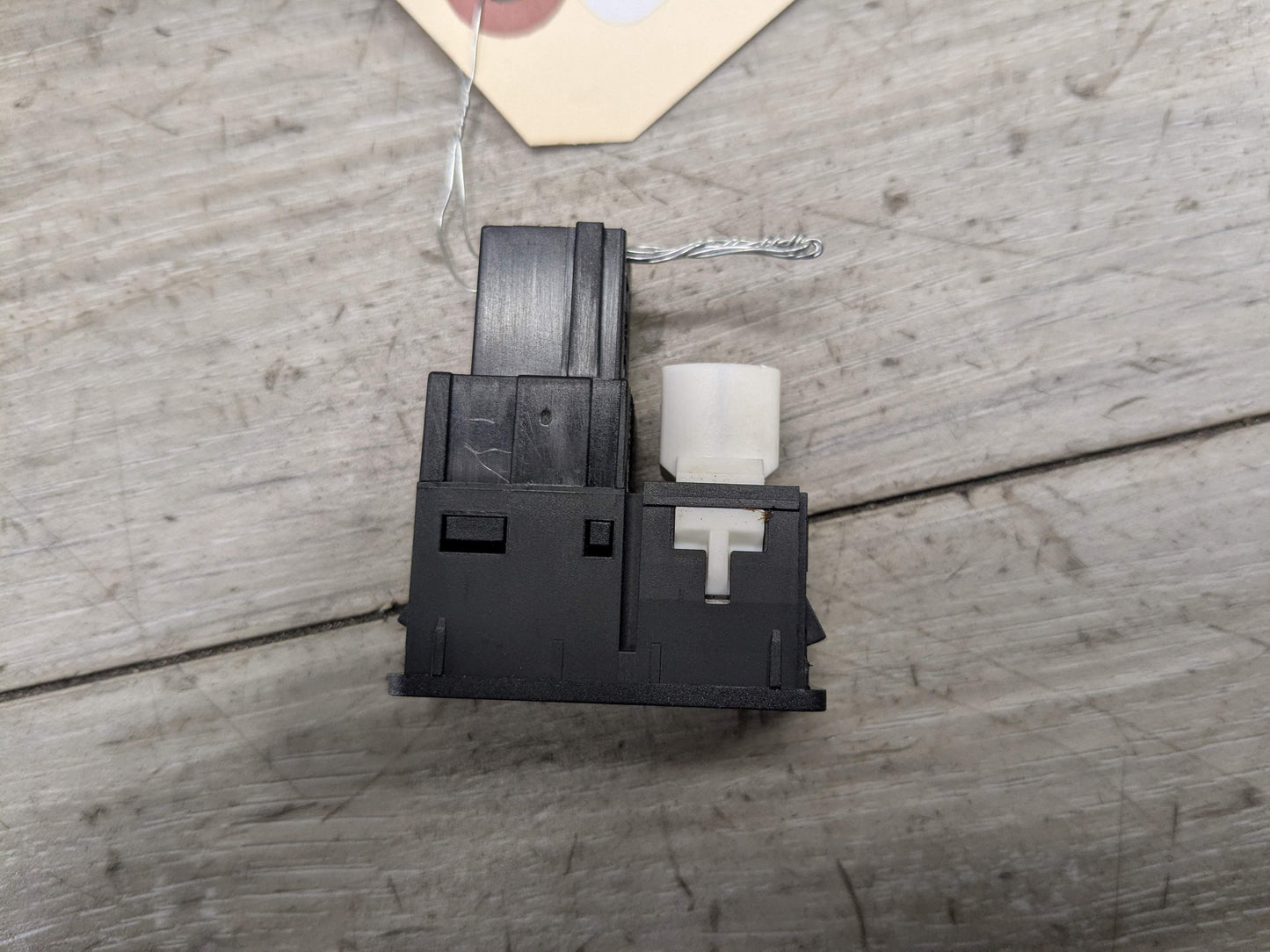 OEM BMW F22 F23 F30 F32 F33 F80 F82 F83 F87 M2 M3 M4 Aux Audio Input USB Black