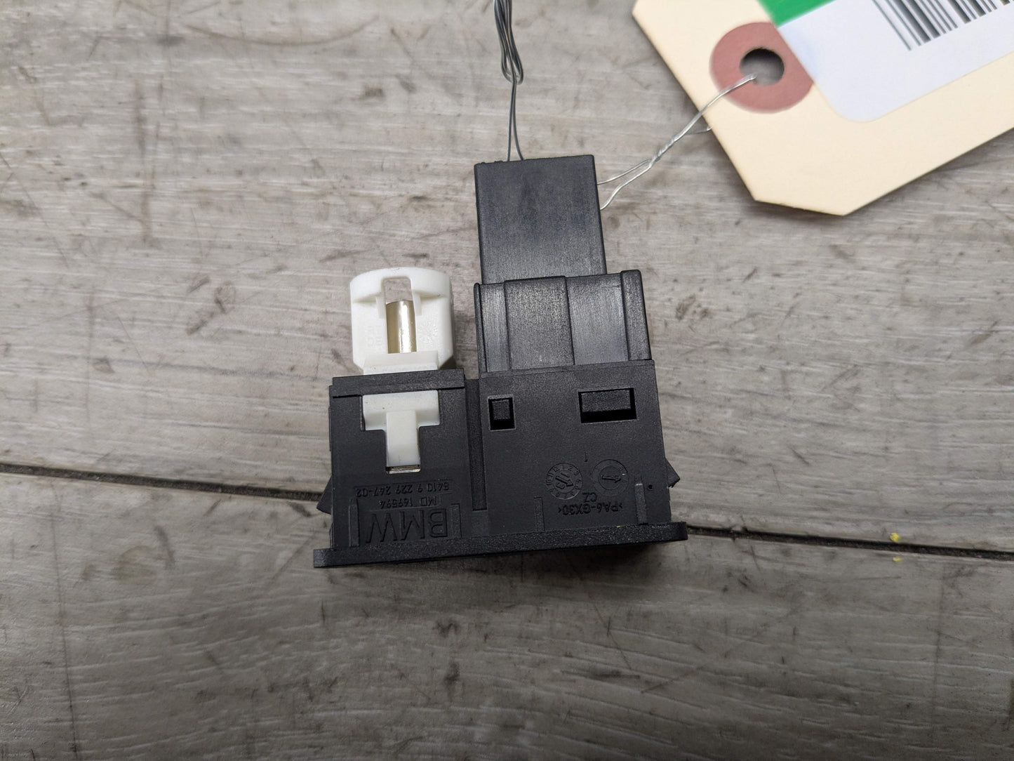 OEM BMW F22 F23 F30 F32 F33 F80 F82 F83 F87 M2 M3 M4 Aux Audio Input USB Black