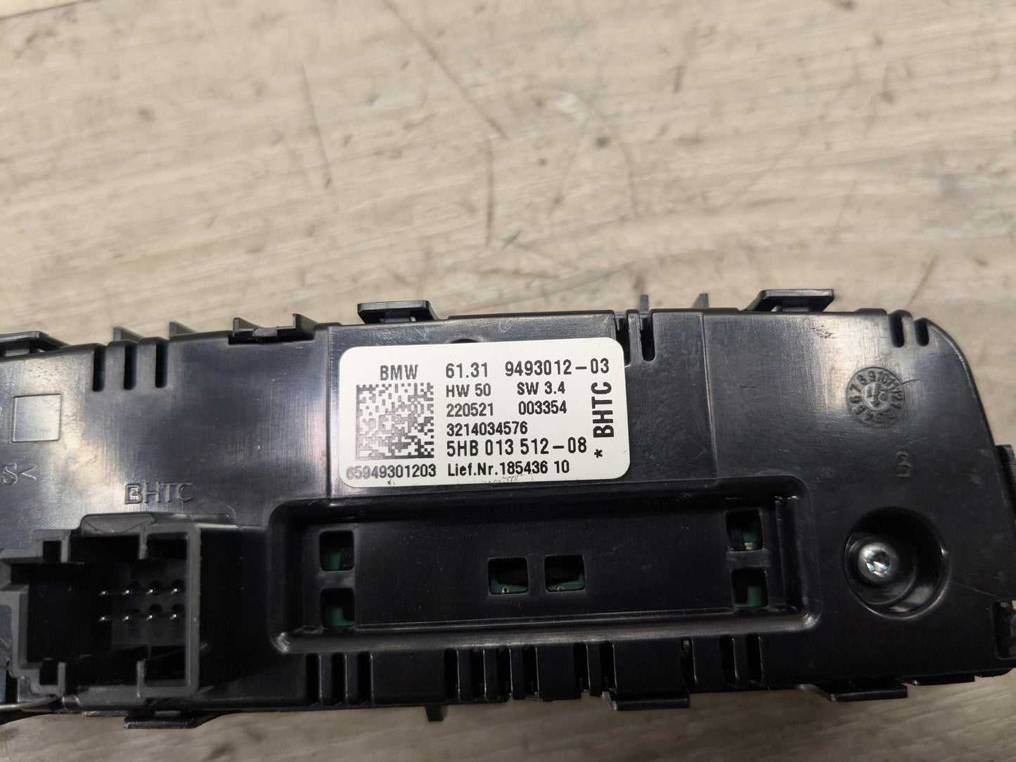 OEM BMW G20 G22 G23 G26 G80 G82 G83 Rear AC Air Climate Control Switch Module