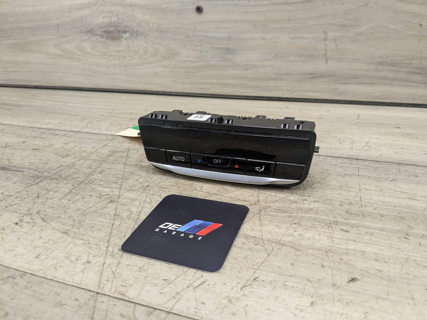 OEM BMW G20 G22 G23 G26 G80 G82 G83 Rear AC Air Climate Control Switch Module