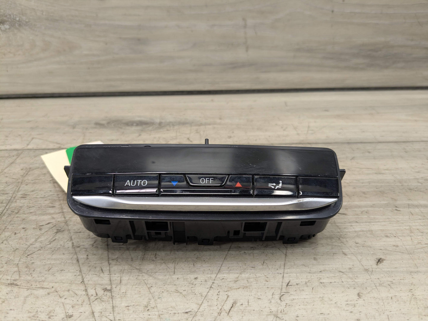 OEM BMW G20 G22 G23 G26 G80 G82 G83 Rear AC Air Climate Control Switch Module