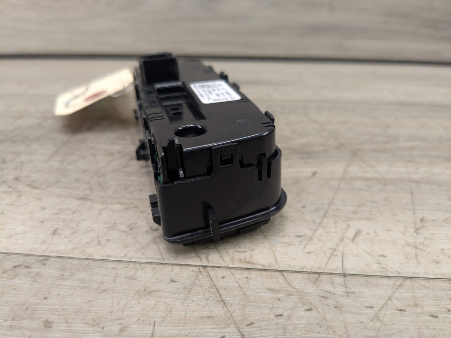 OEM BMW G20 G22 G23 G26 G80 G82 G83 Rear AC Air Climate Control Switch Module