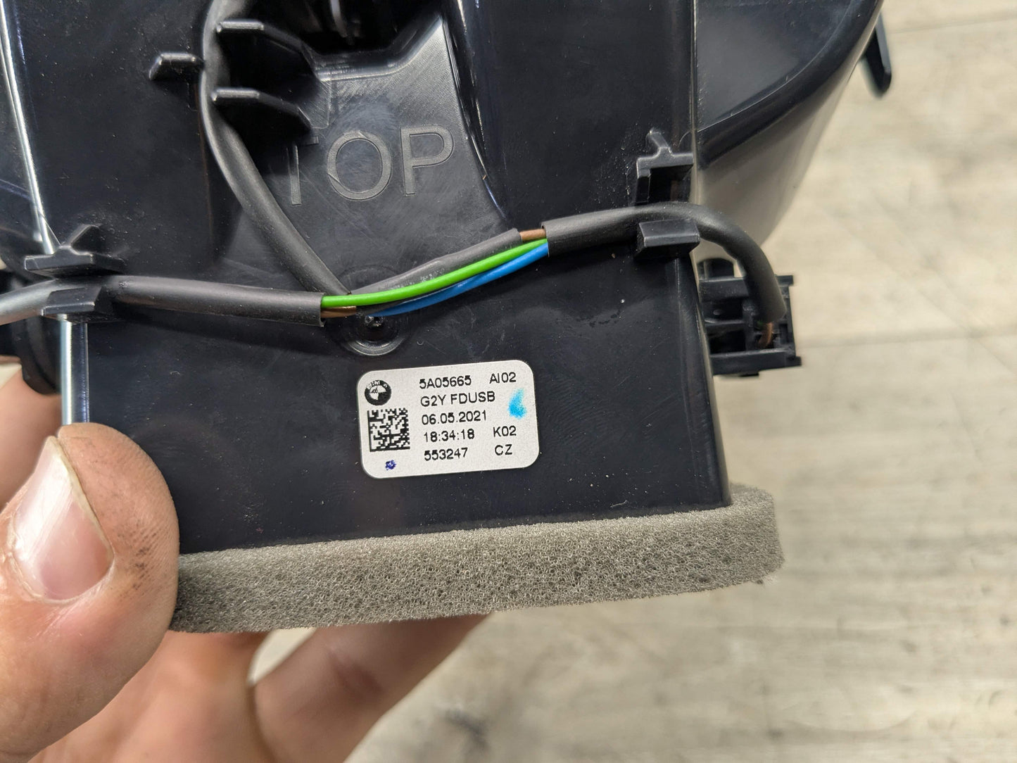 OEM BMW G20 G22 G23 G26 G80 G82 G83 M3 Rear AC Air Vent Panel Trim Cover Black