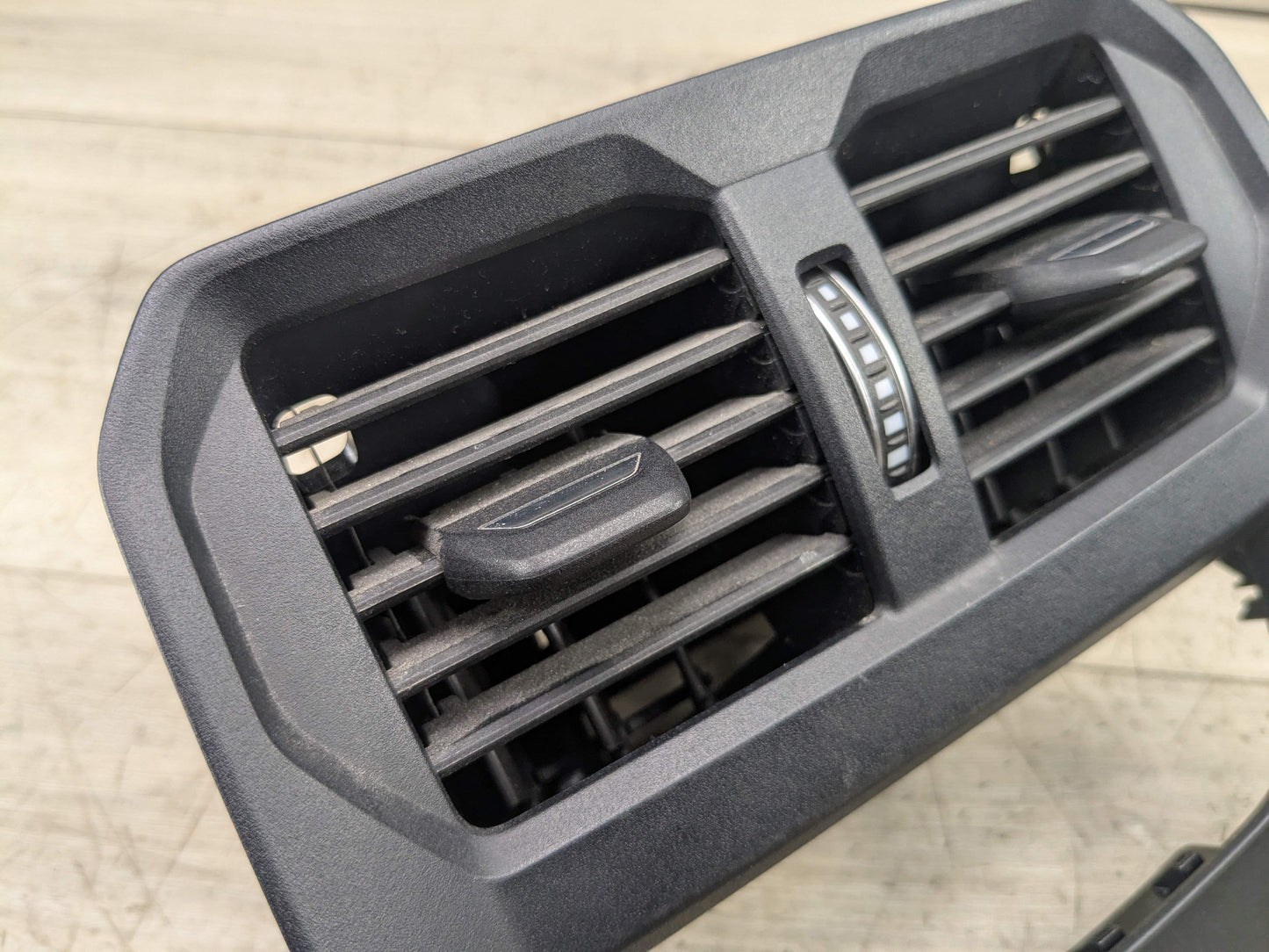 OEM BMW G20 G22 G23 G26 G80 G82 G83 M3 Rear AC Air Vent Panel Trim Cover Black