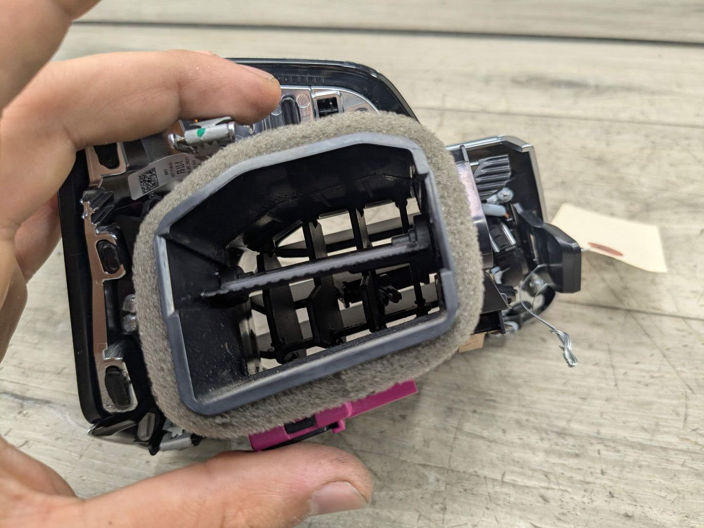 19-24 OEM BMW G20 G22 G23 G26 G80 G82 G83 M3 Left Driver Air AC Vent With Trim