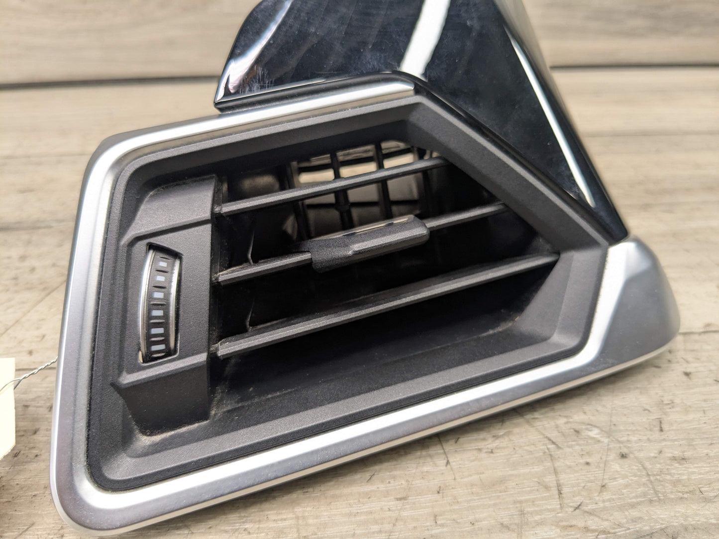 19-24 OEM BMW G20 G22 G23 G26 G80 G82 G83 M3 Left Driver Air AC Vent With Trim