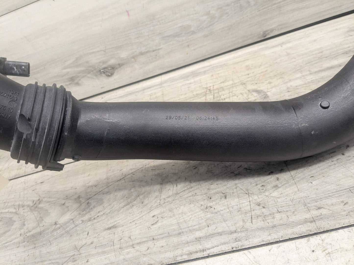 OEM BMW F22 F32 F36 G01 G20 G30 Intercooler Charge Air Intake Hose Pipe B46 B48