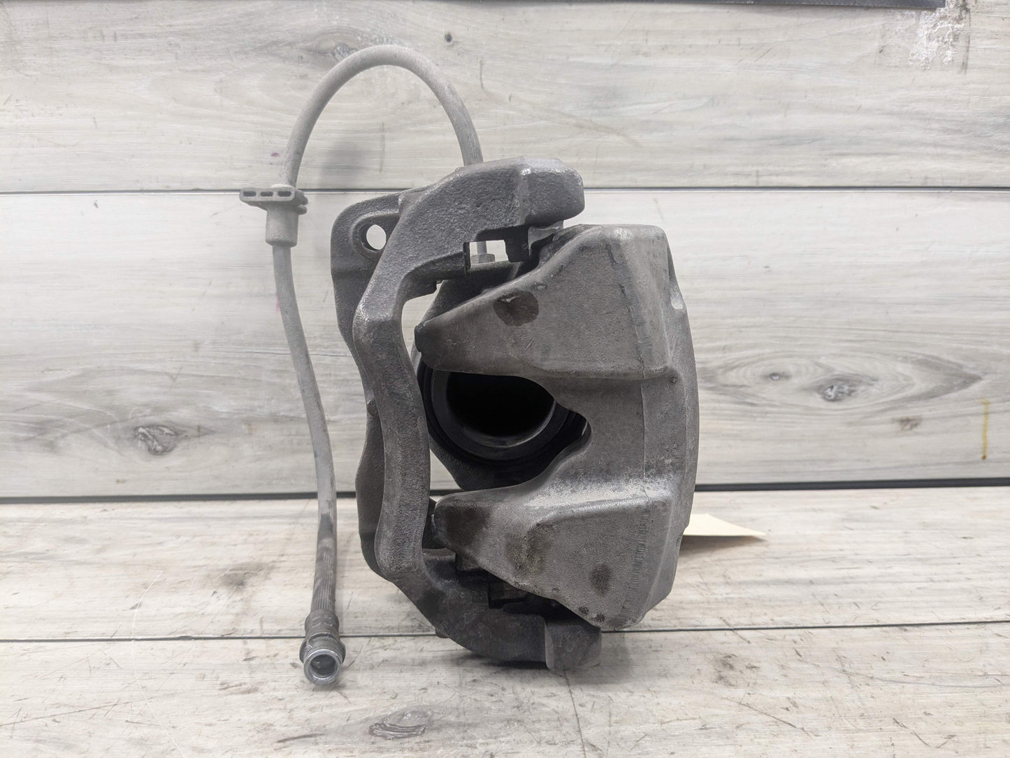 OEM BMW G20 G22 G23 G26 G42 330 M340 430 M440 REAR Left Driver Brake Caliper