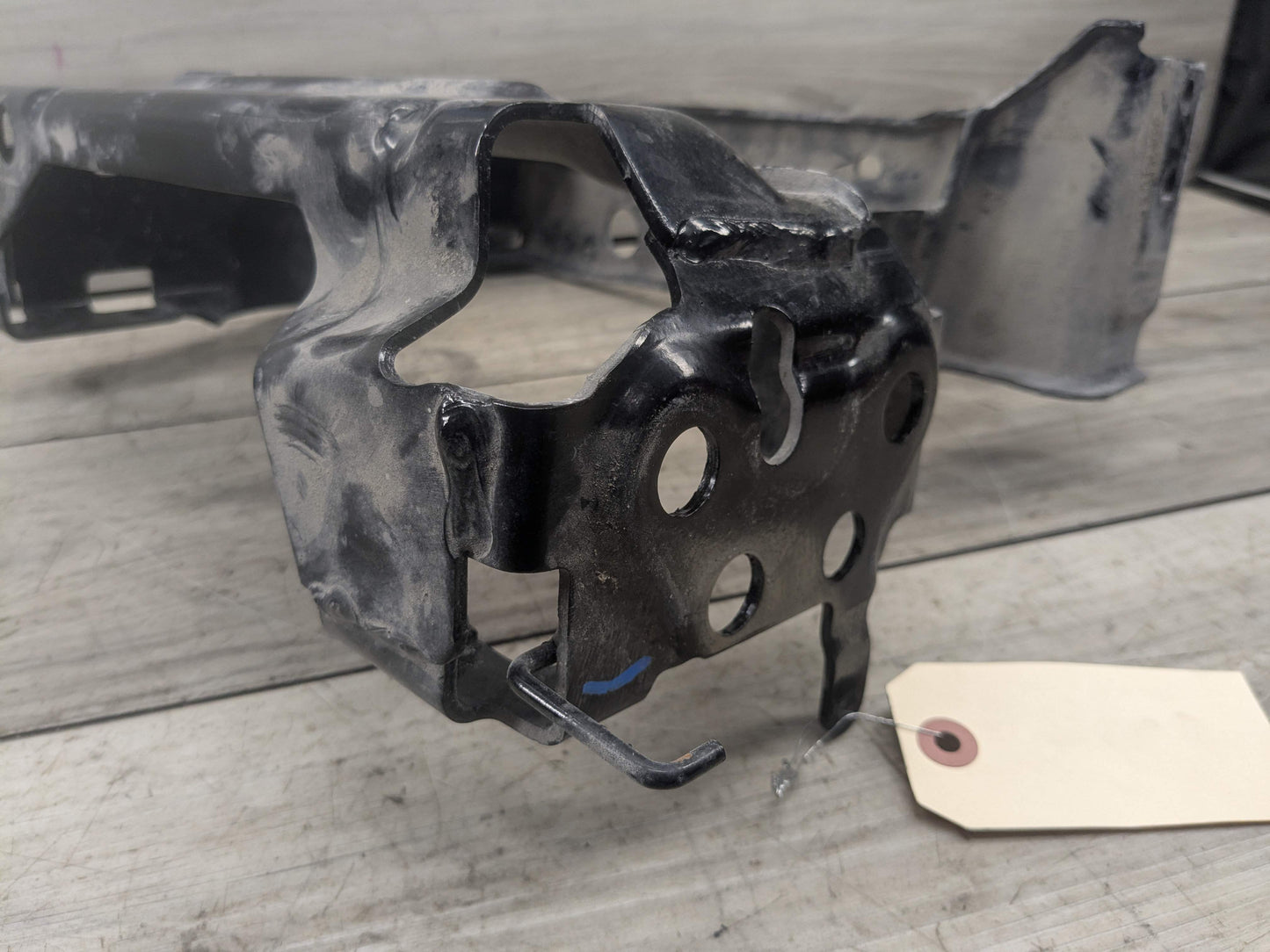 OEM BMW G20 G22 G23 G26 Front Left Driver Radiator Reinforcement Support Bracket