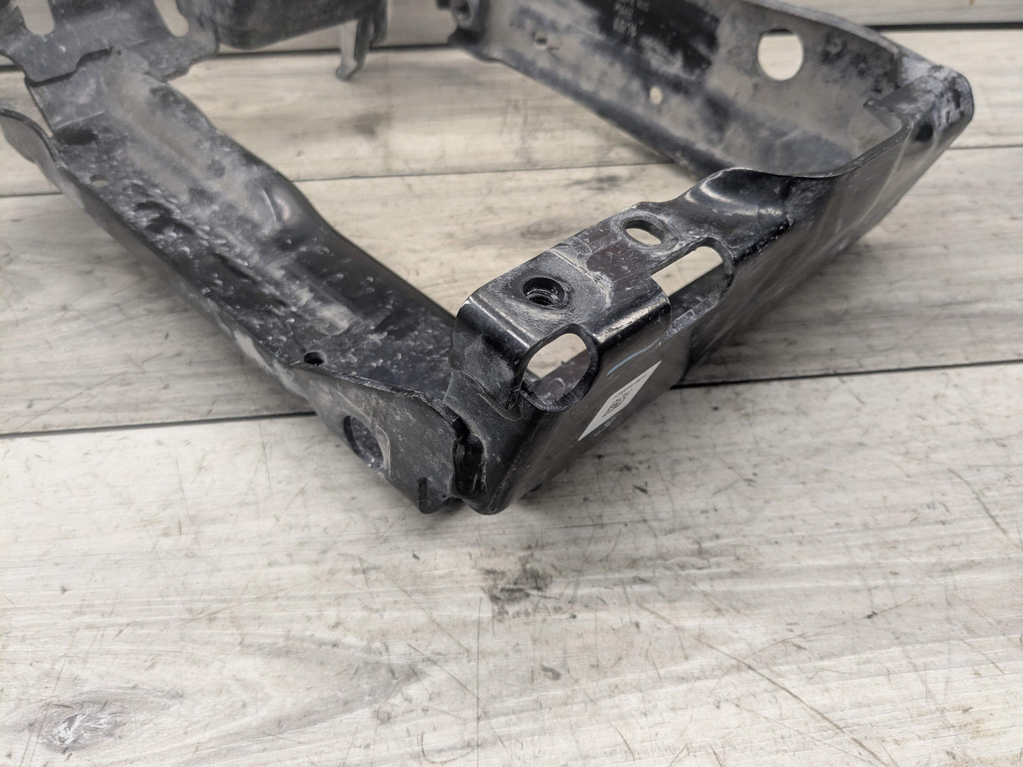 OEM BMW G20 G22 G23 G26 Front Left Driver Radiator Reinforcement Support Bracket