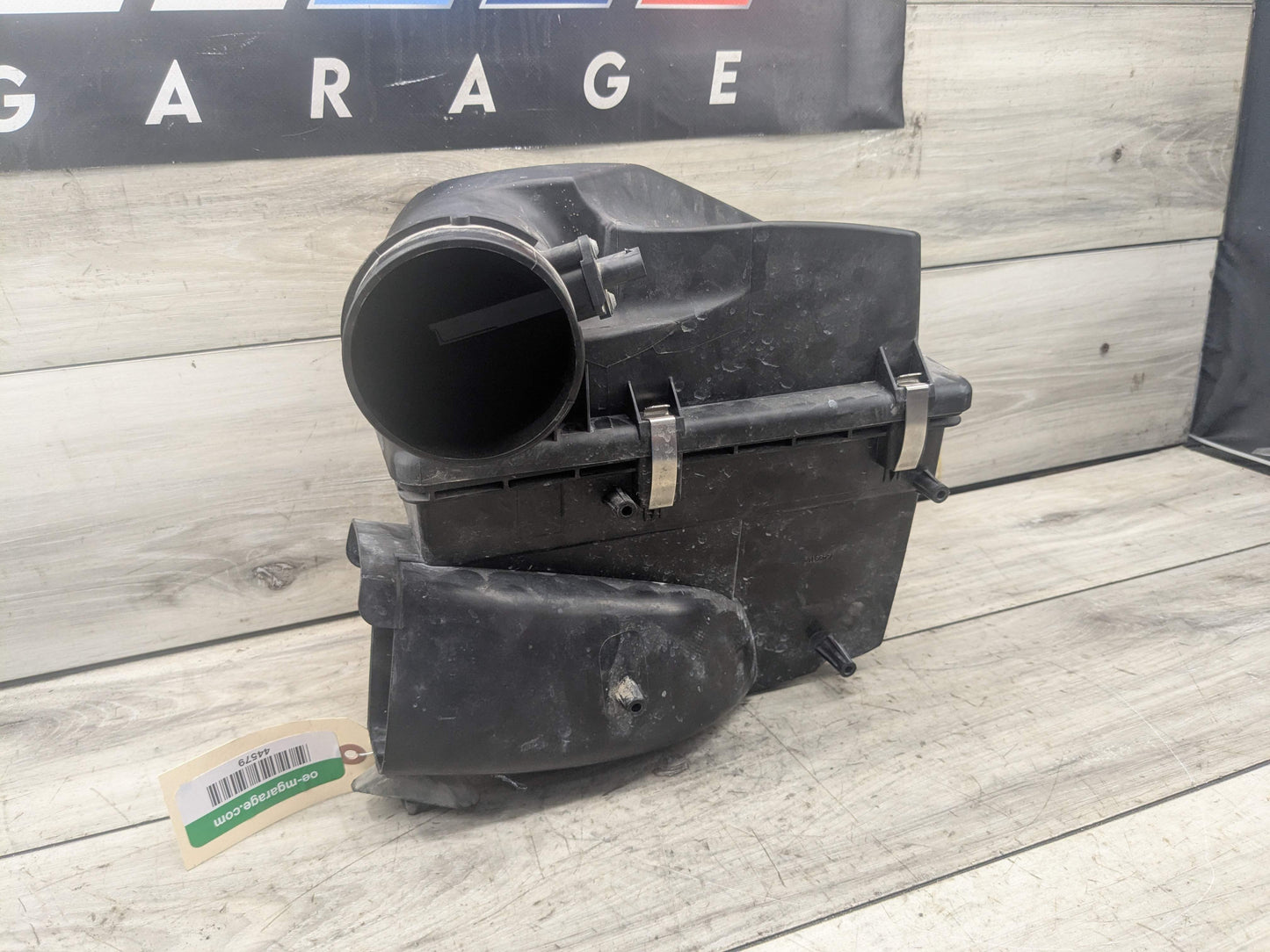 OEM BMW G20 G22 G23 G26 330 430 Engine B46 AirBox Air Box Filter Cleaner Housing