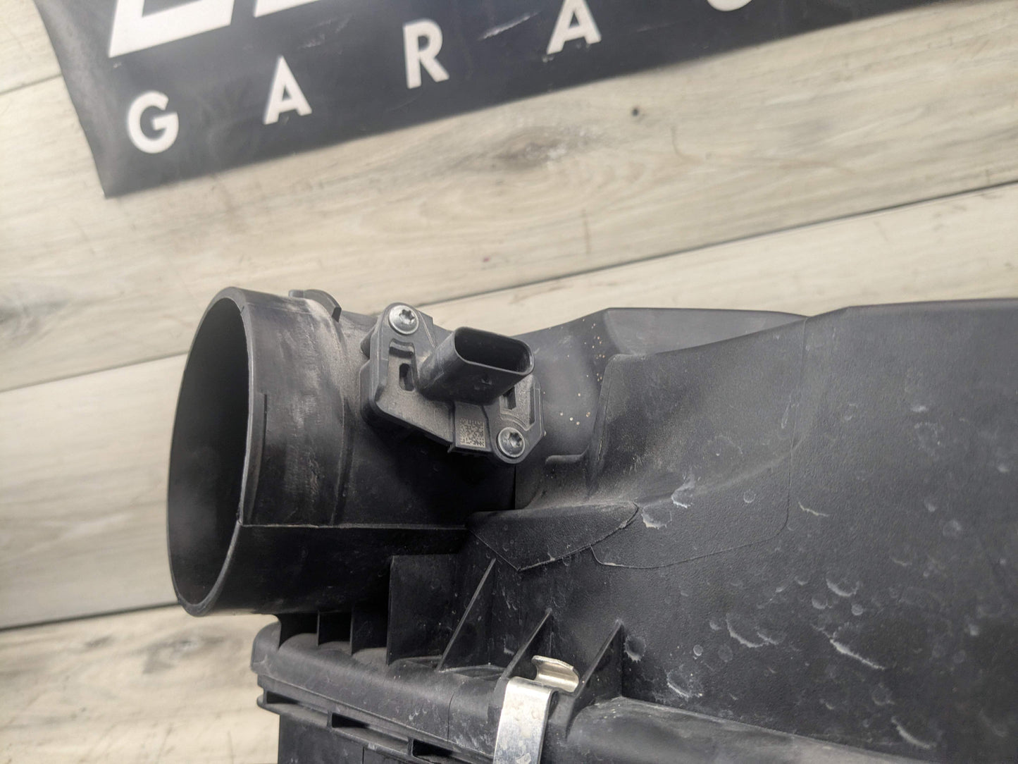 OEM BMW G20 G22 G23 G26 330 430 Engine B46 AirBox Air Box Filter Cleaner Housing