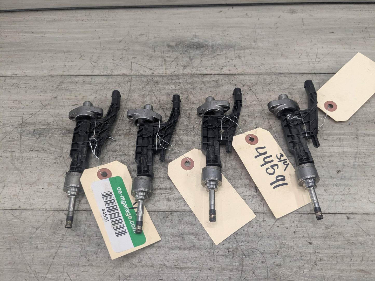 OEM BMW F44 F48 G01 G05 G20 G26 G30 G42 Engine High Pressure Fuel Injectors (4)