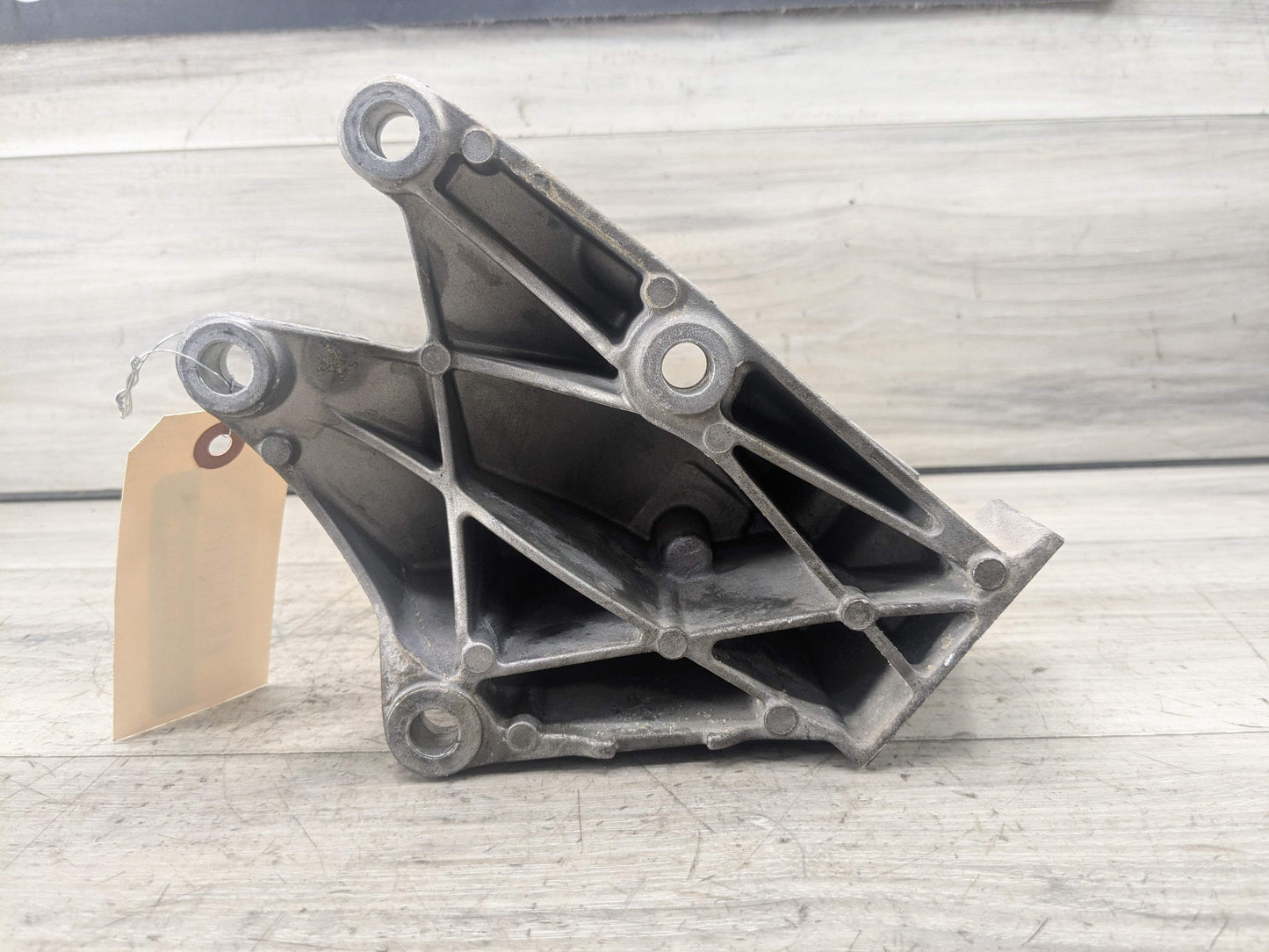 OEM BMW G01 G20* G26 G30 330 430 AWD Left Driver Engine B46 Motor Mount Bracket