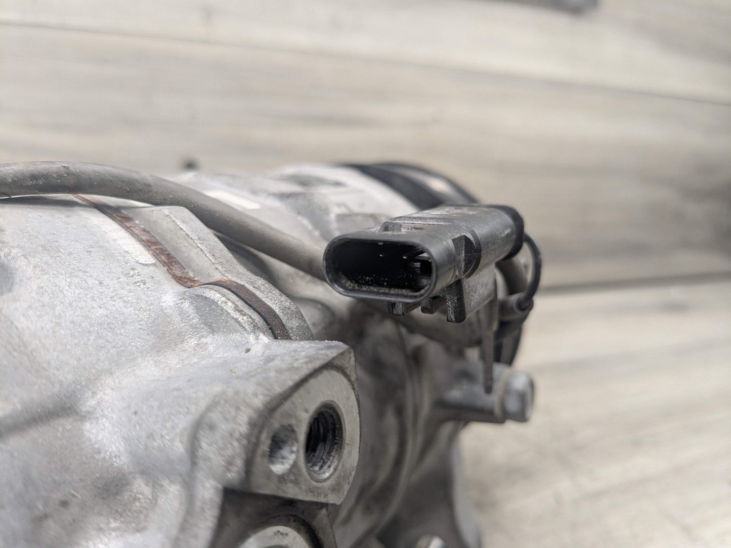 OEM BMW F97 G01 G20 G22 G23 G26 G42 G80 G82 AC Compressor Clutch A/C Pump Pulley