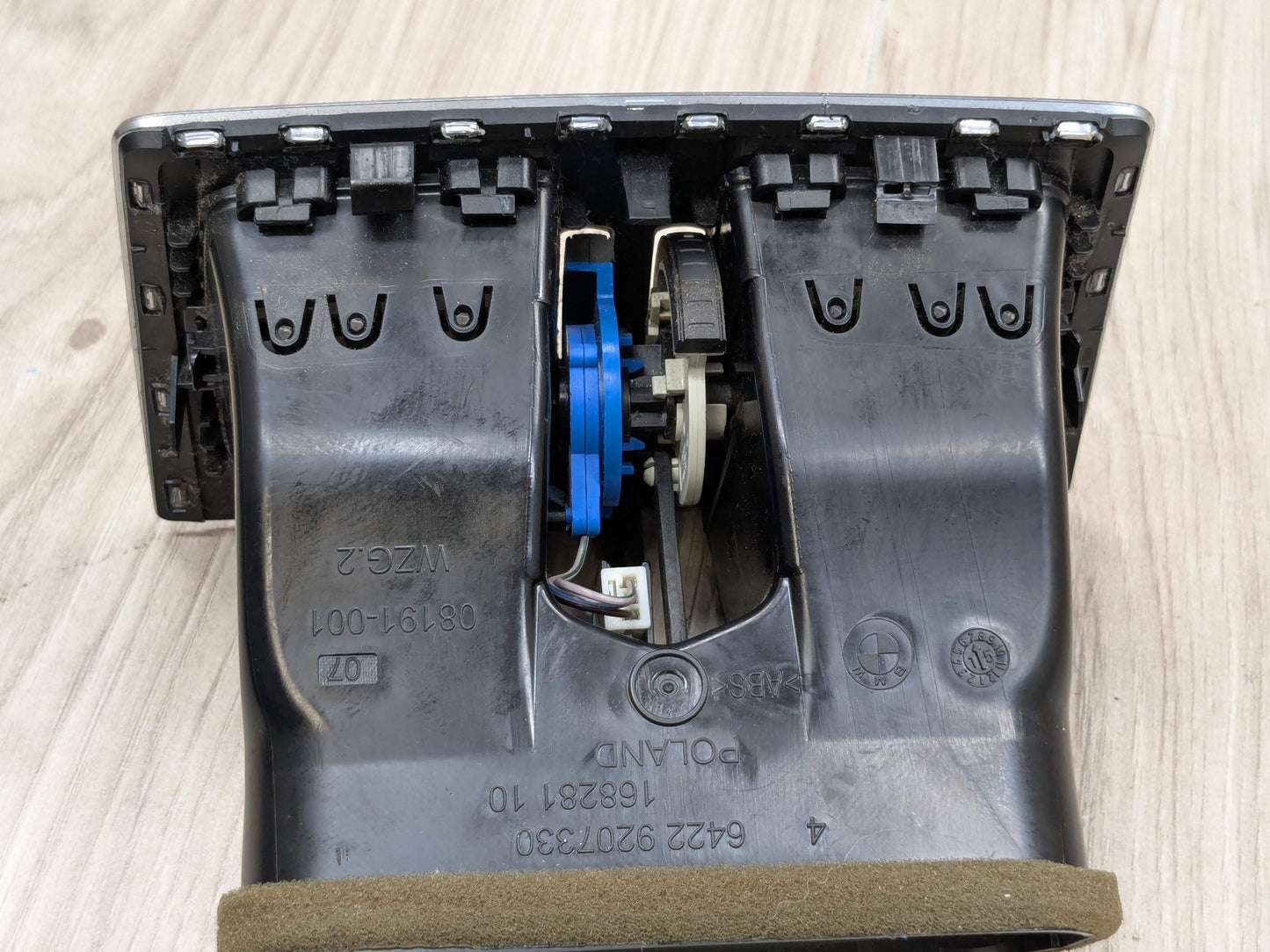 OEM BMW F30 F32 F33 F36 F80 F82 F83 M3 M4 328 335 435 Rear AC Air Vent Grille