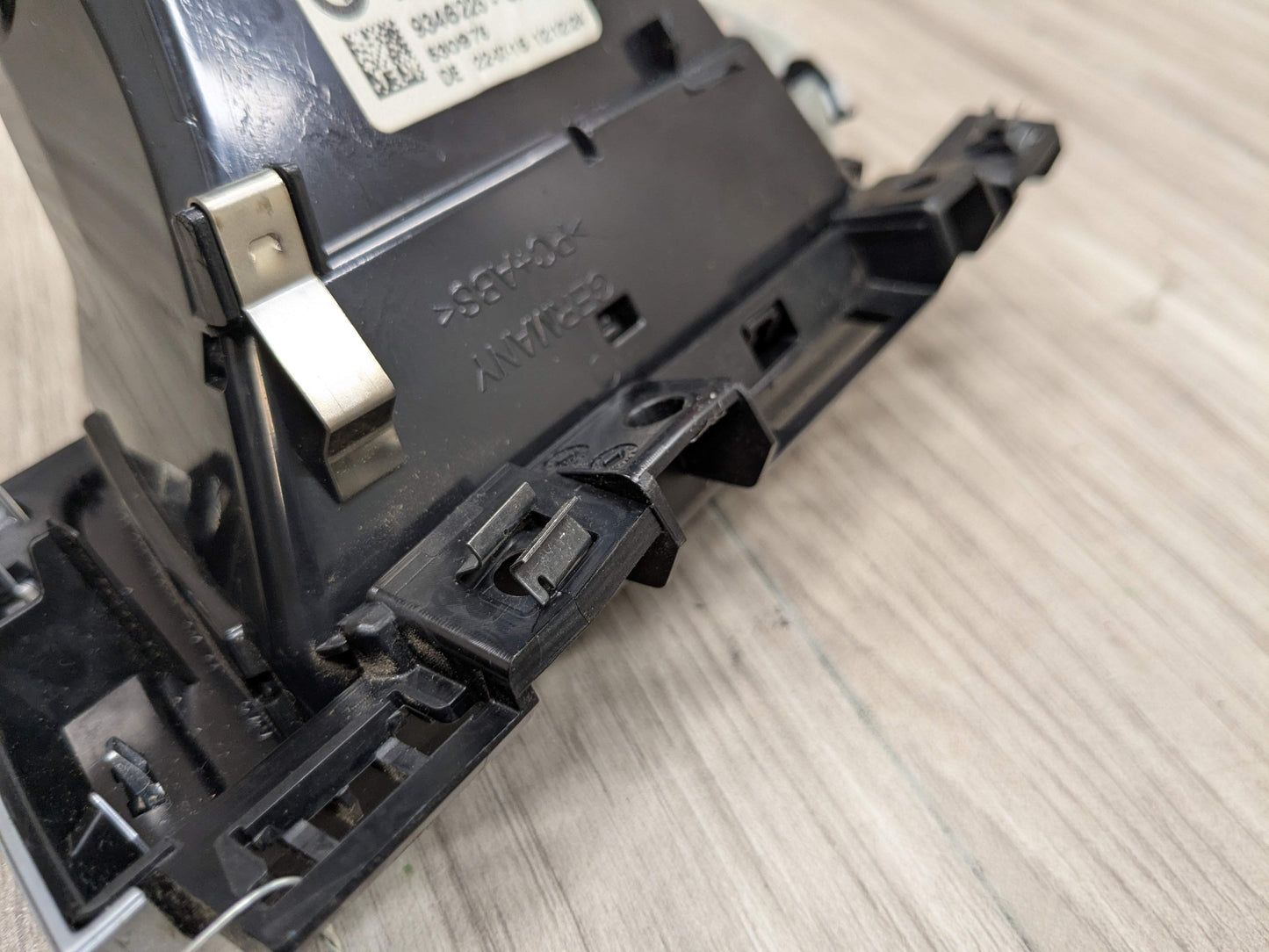 OEM BMW F30 F32 F33 F36 F80 F82 F83 M3 M4 Right Passenger AC Air Vent Grille