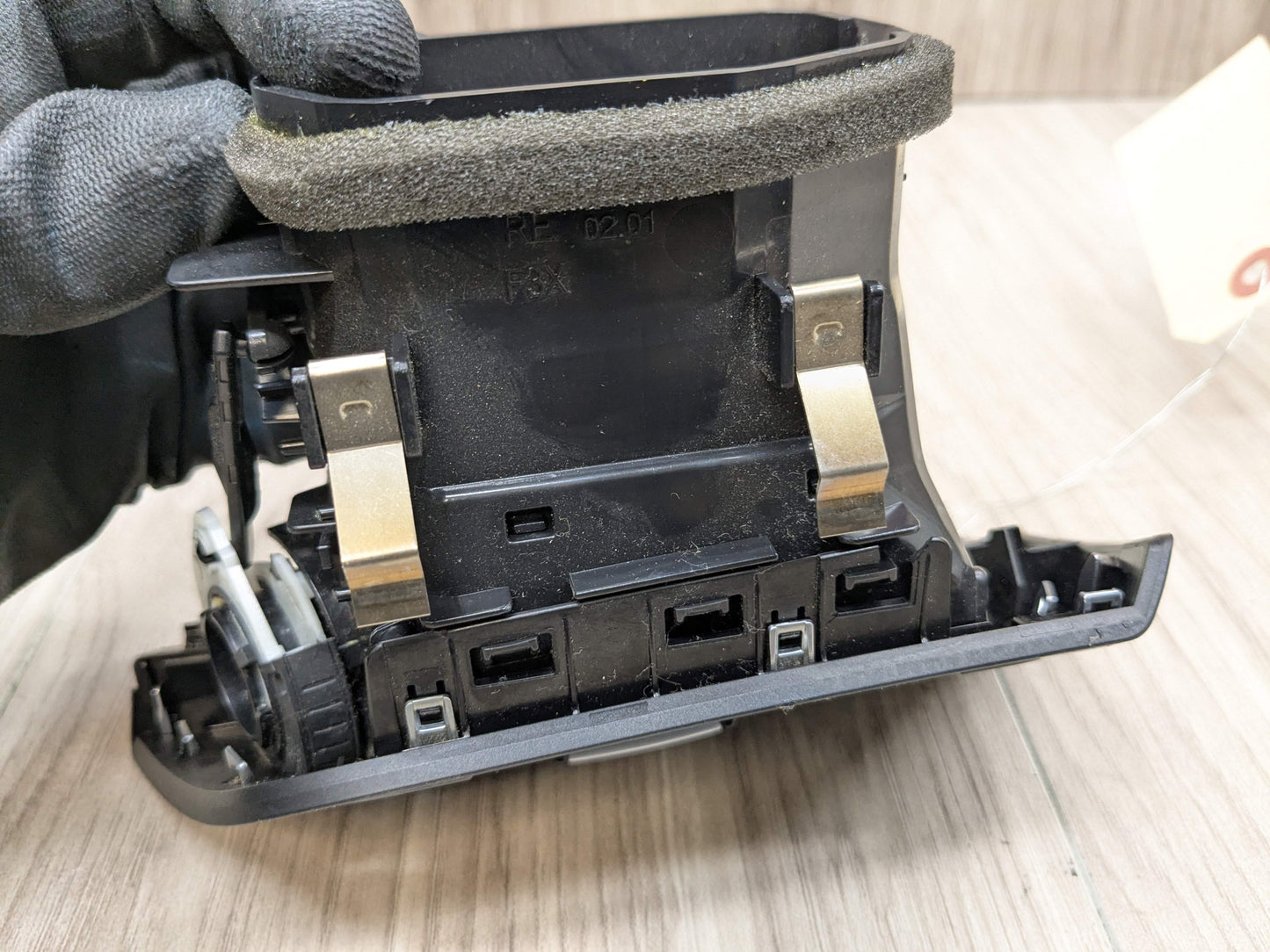 OEM BMW F30 F32 F33 F36 F80 F82 F83 M3 M4 Right Passenger AC Air Vent Grille