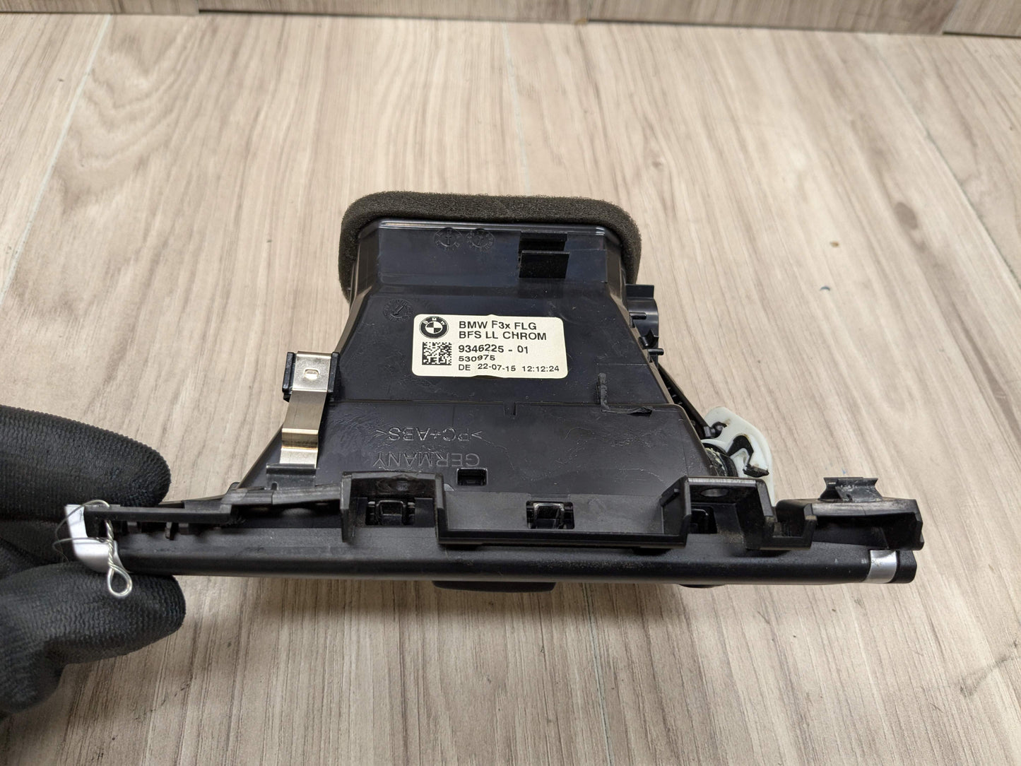 OEM BMW F30 F32 F33 F36 F80 F82 F83 M3 M4 Right Passenger AC Air Vent Grille