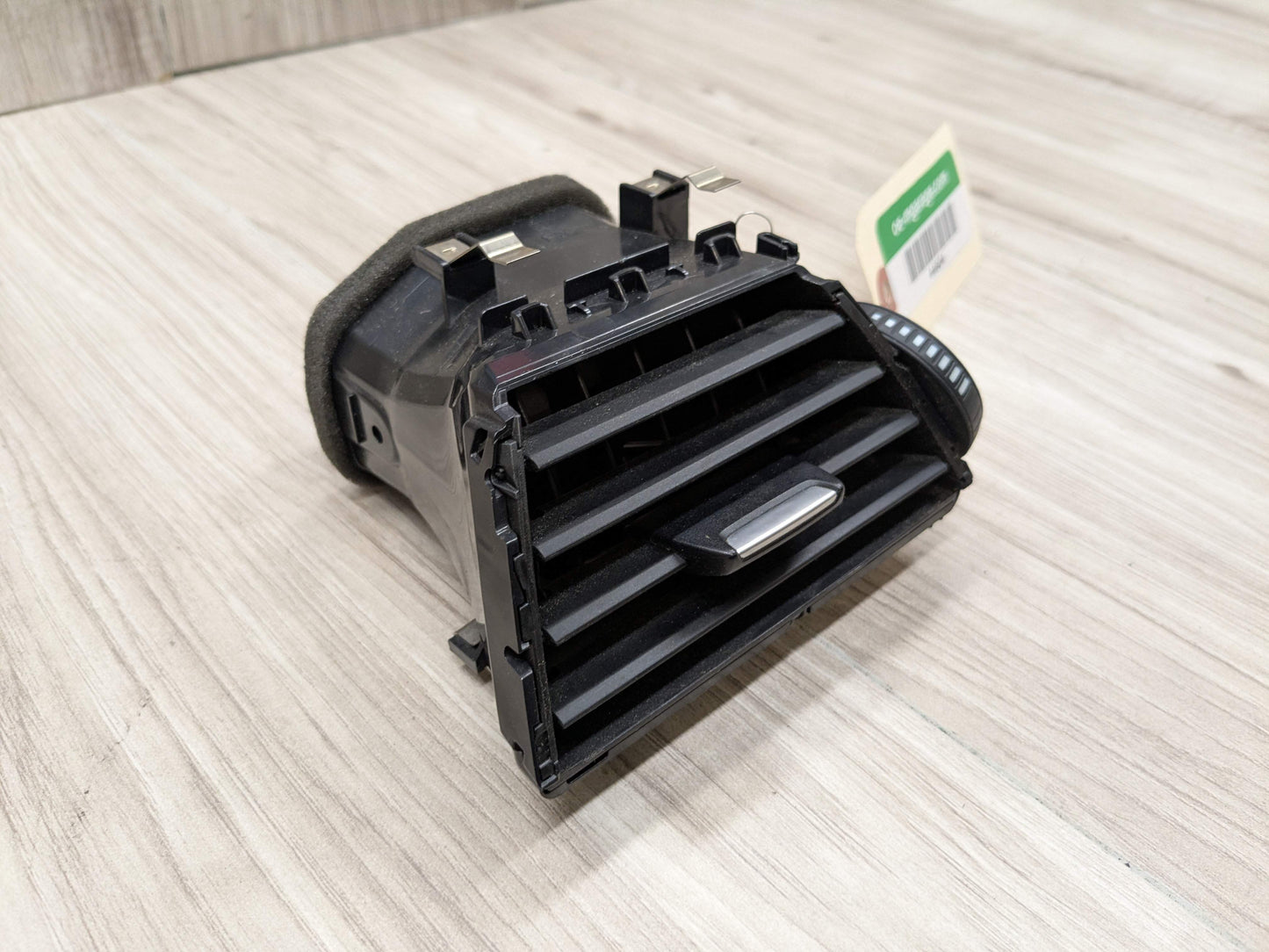 OEM BMW F30 F32 F33 F36 F80 F82 F83 M3 M4 Left Driver Dash AC Air Vent Grille