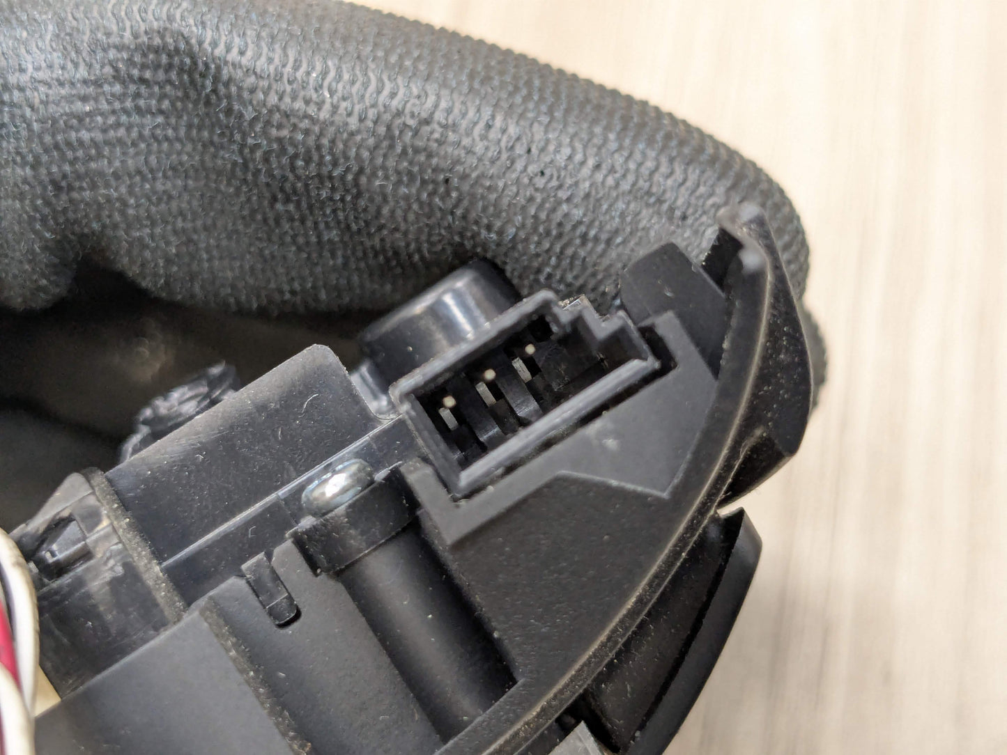 OEM BMW F10 F22 F23 F30 F32 F33 F36 M SPORT Steering Wheel Multifunction Button