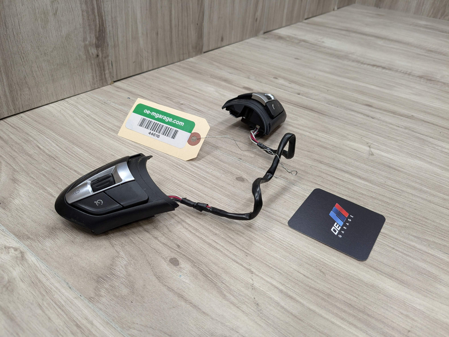 OEM BMW F10 F22 F23 F30 F32 F33 F36 M SPORT Steering Wheel Multifunction Button