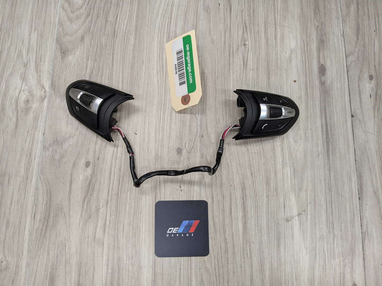 OEM BMW F10 F22 F23 F30 F32 F33 F36 M SPORT Steering Wheel Multifunction Button