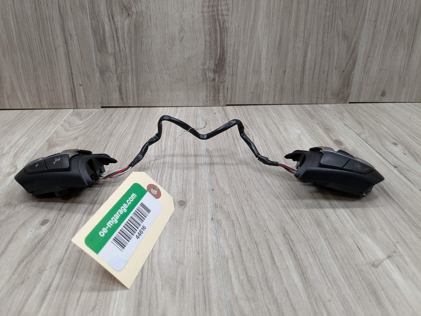 OEM BMW F10 F22 F23 F30 F32 F33 F36 M SPORT Steering Wheel Multifunction Button