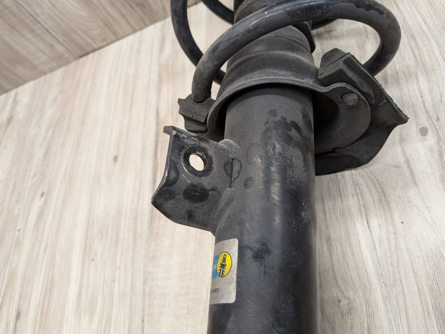 16-18 BILSTEIN BMW F30 340i RWD Front Left Driver Spring Strut Shock Absorber