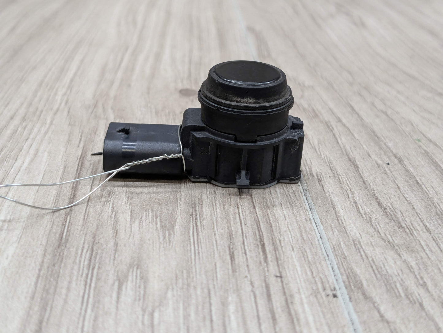 OEM BMW F22 F30 F32 F33 F36 F80 F82 F87 M3 M4 Bumper Parking PDC Sensor Black