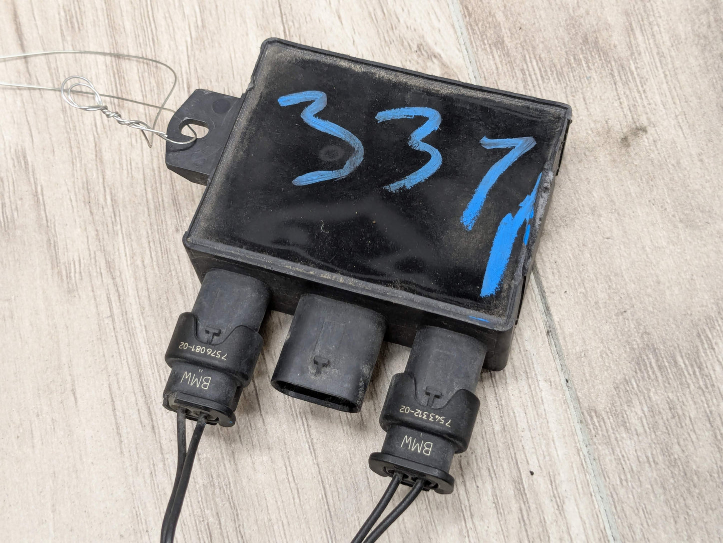 OEM BMW F30 G30 G12 F90 M5 F48 G01 X3 Control Unit Smart Opener Module w/ Sensor