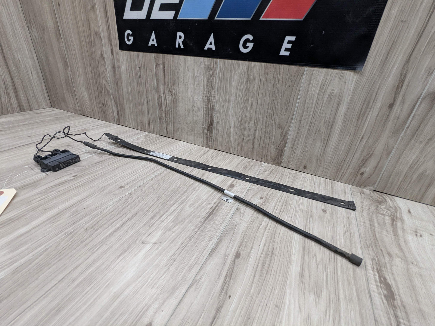 OEM BMW F30 G30 G12 F90 M5 F48 G01 X3 Control Unit Smart Opener Module w/ Sensor