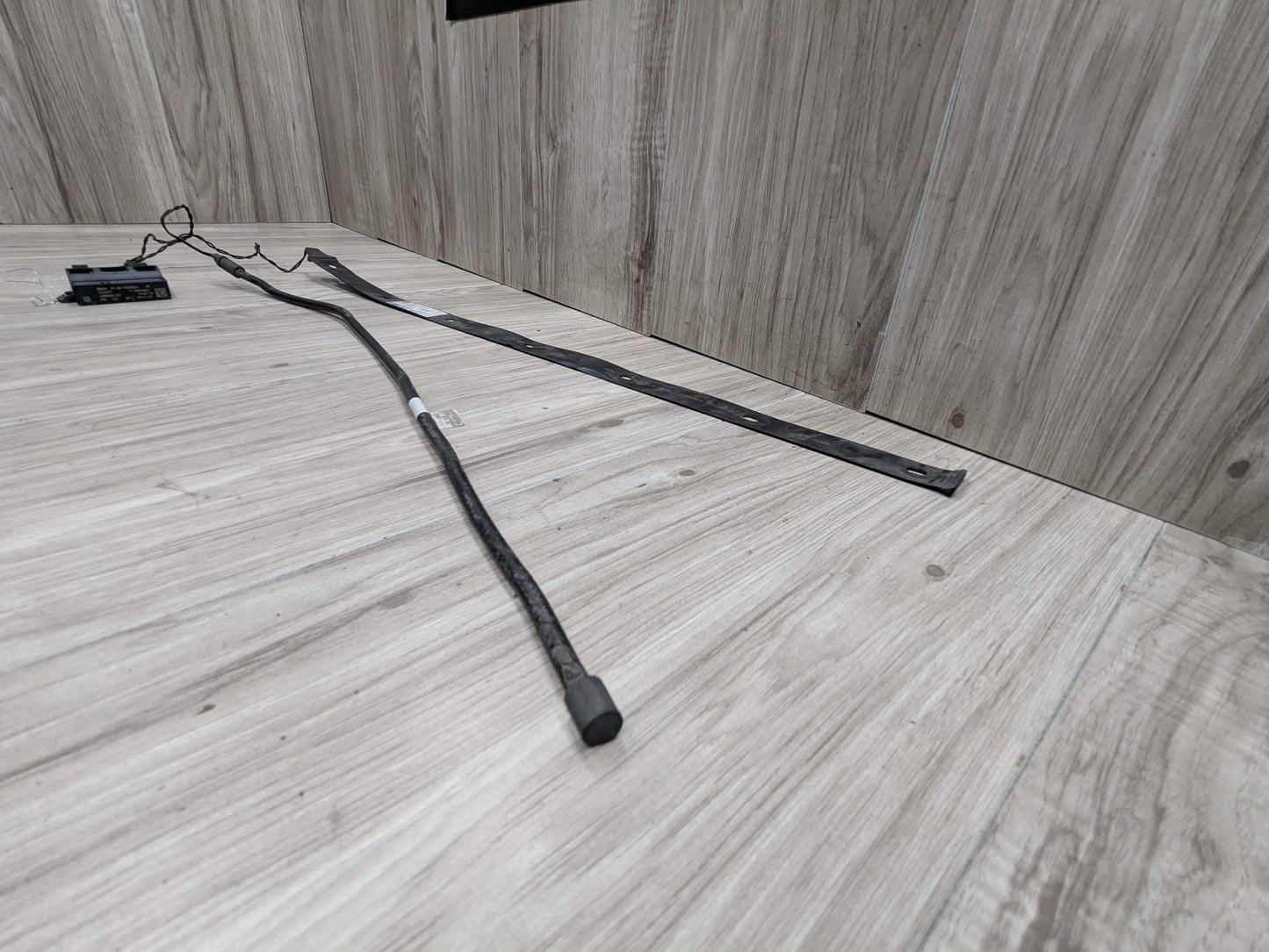 OEM BMW F30 G30 G12 F90 M5 F48 G01 X3 Control Unit Smart Opener Module w/ Sensor