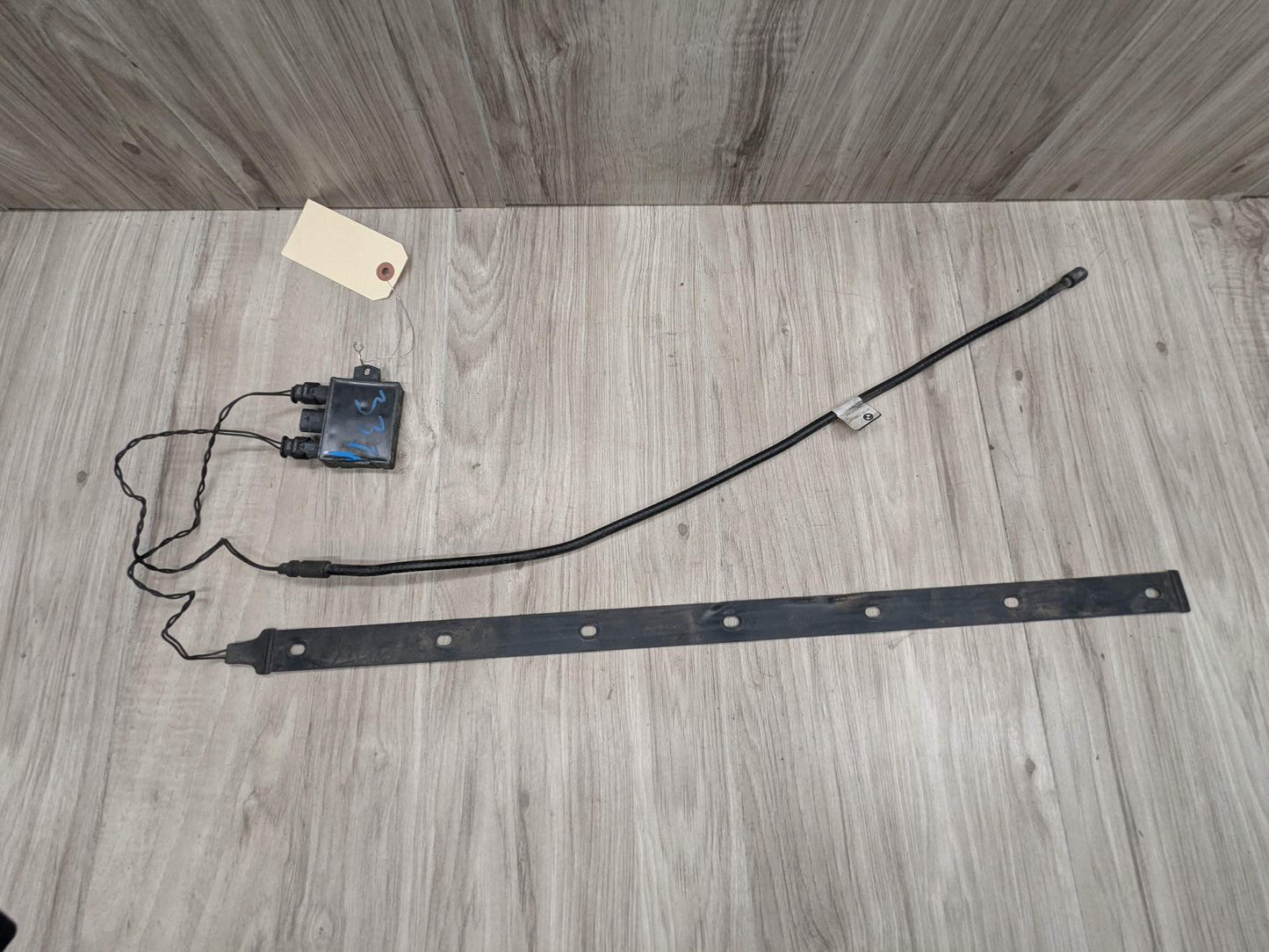 OEM BMW F30 G30 G12 F90 M5 F48 G01 X3 Control Unit Smart Opener Module w/ Sensor