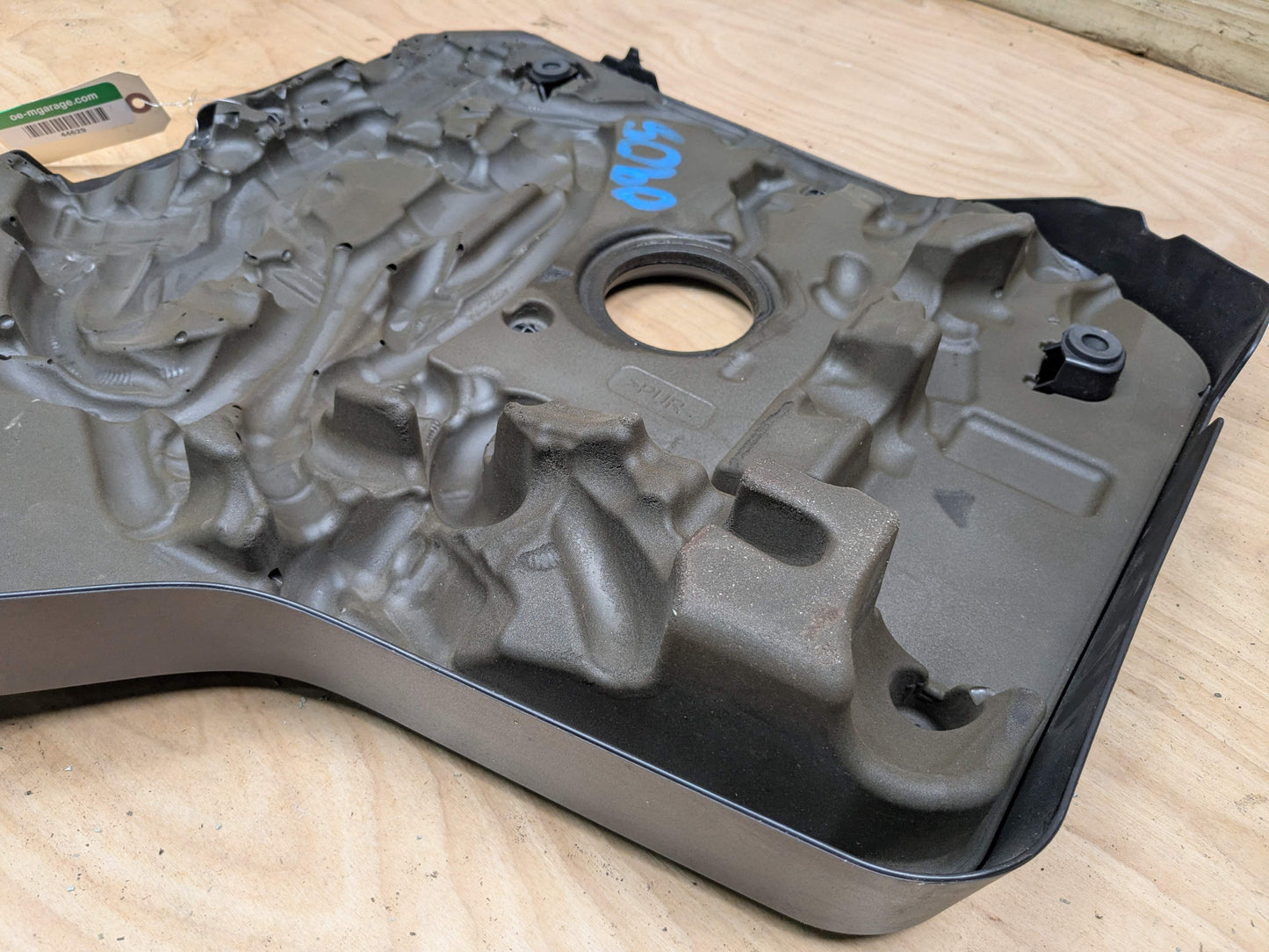 OEM BMW G01 G02 G20 G22 G23 G26 G30 G42 Engine Motor Cover Head Cylinder B46 B48