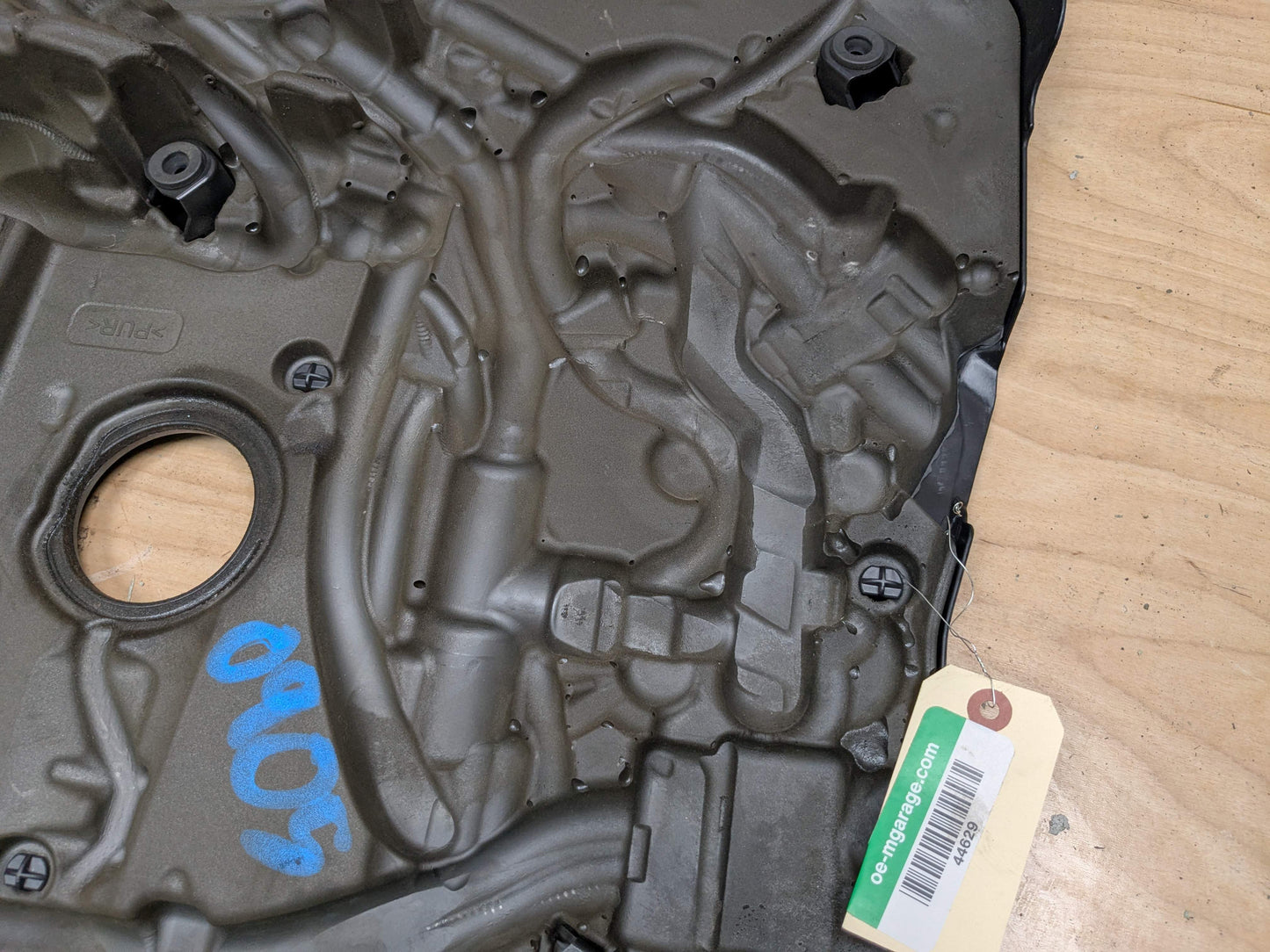 OEM BMW G01 G02 G20 G22 G23 G26 G30 G42 Engine Motor Cover Head Cylinder B46 B48