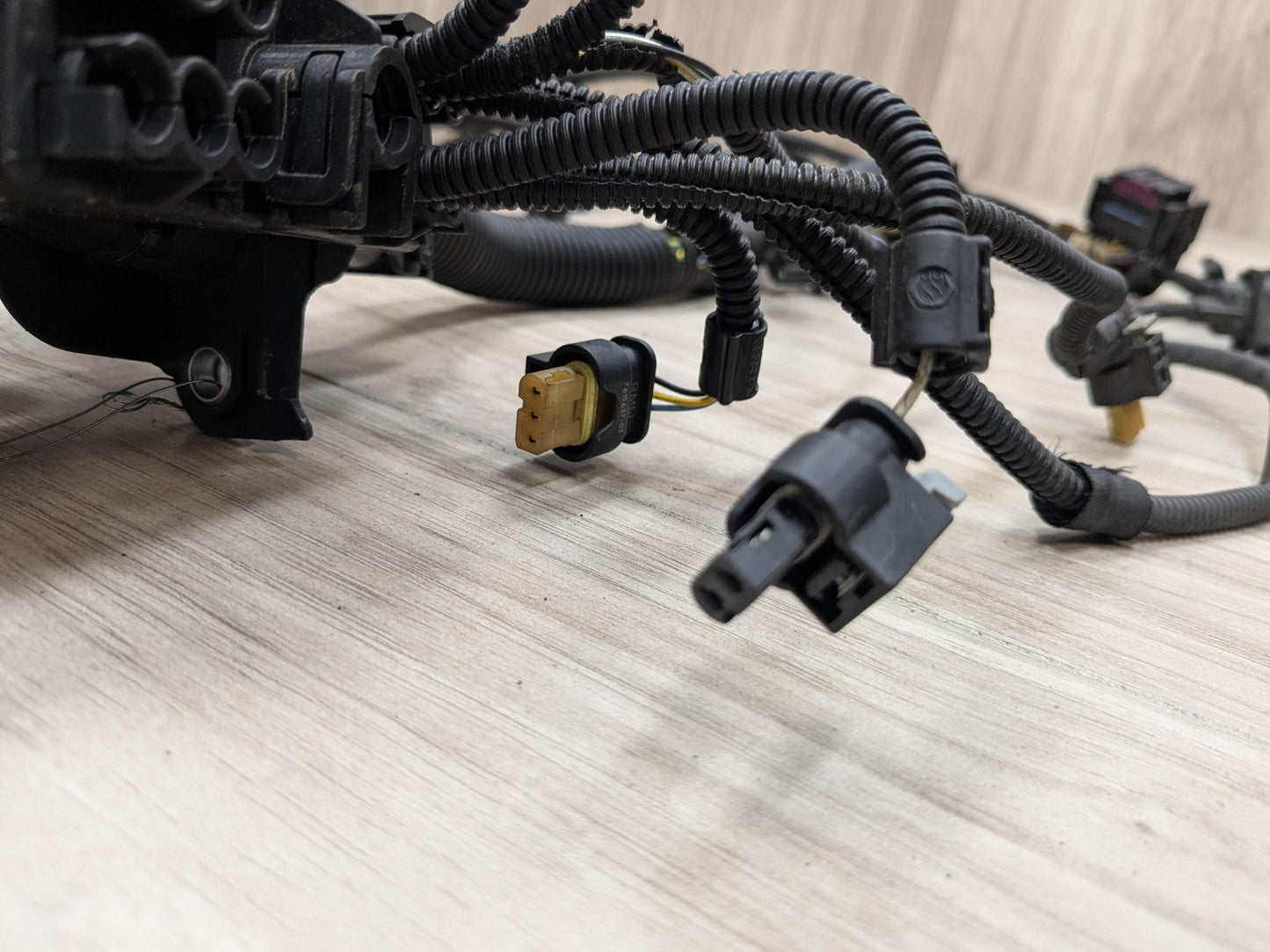 OEM BMW E82 E88 E90 E92 E93 135 335 Engine N54 Module Wire Wiring Harness