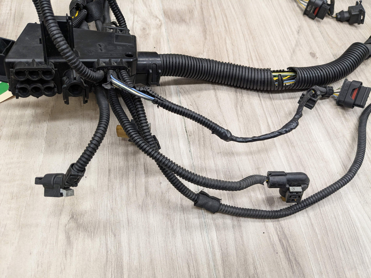 OEM BMW E82 E88 E90 E92 E93 135 335 Engine N54 Module Wire Wiring Harness