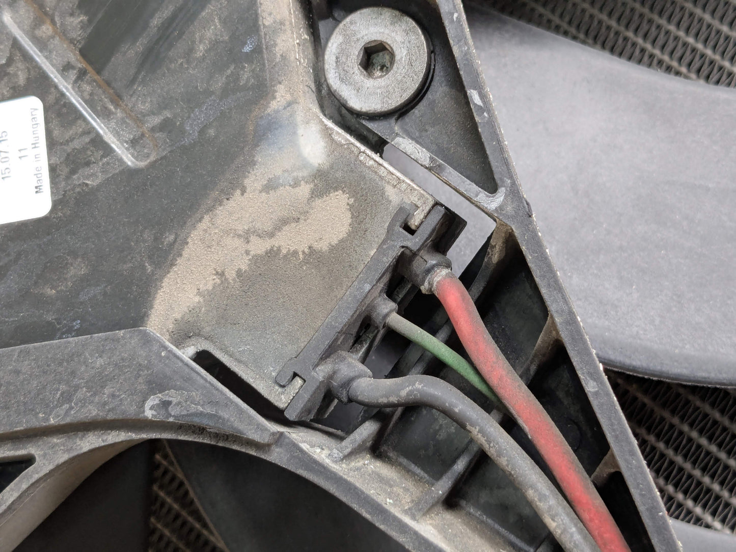 OEM BMW F30 F32 F33 F36 B46 B58 Radiator Condenser Cooling Fan Shroud SET 600W