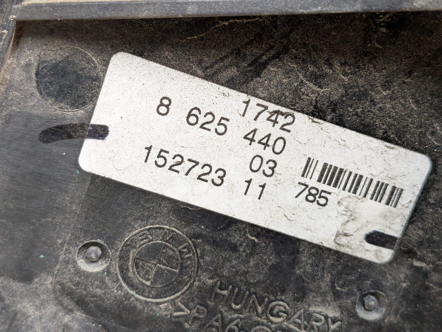 OEM BMW F30 F32 F33 F36 B46 B58 Radiator Condenser Cooling Fan Shroud SET 600W