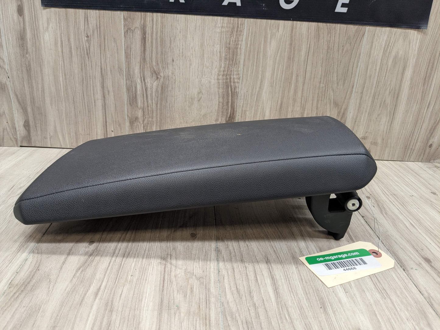 PRE-LCI OEM BMW G20 G22 G23 330 M340 Center Armrest Arm Rest Tray Console Black