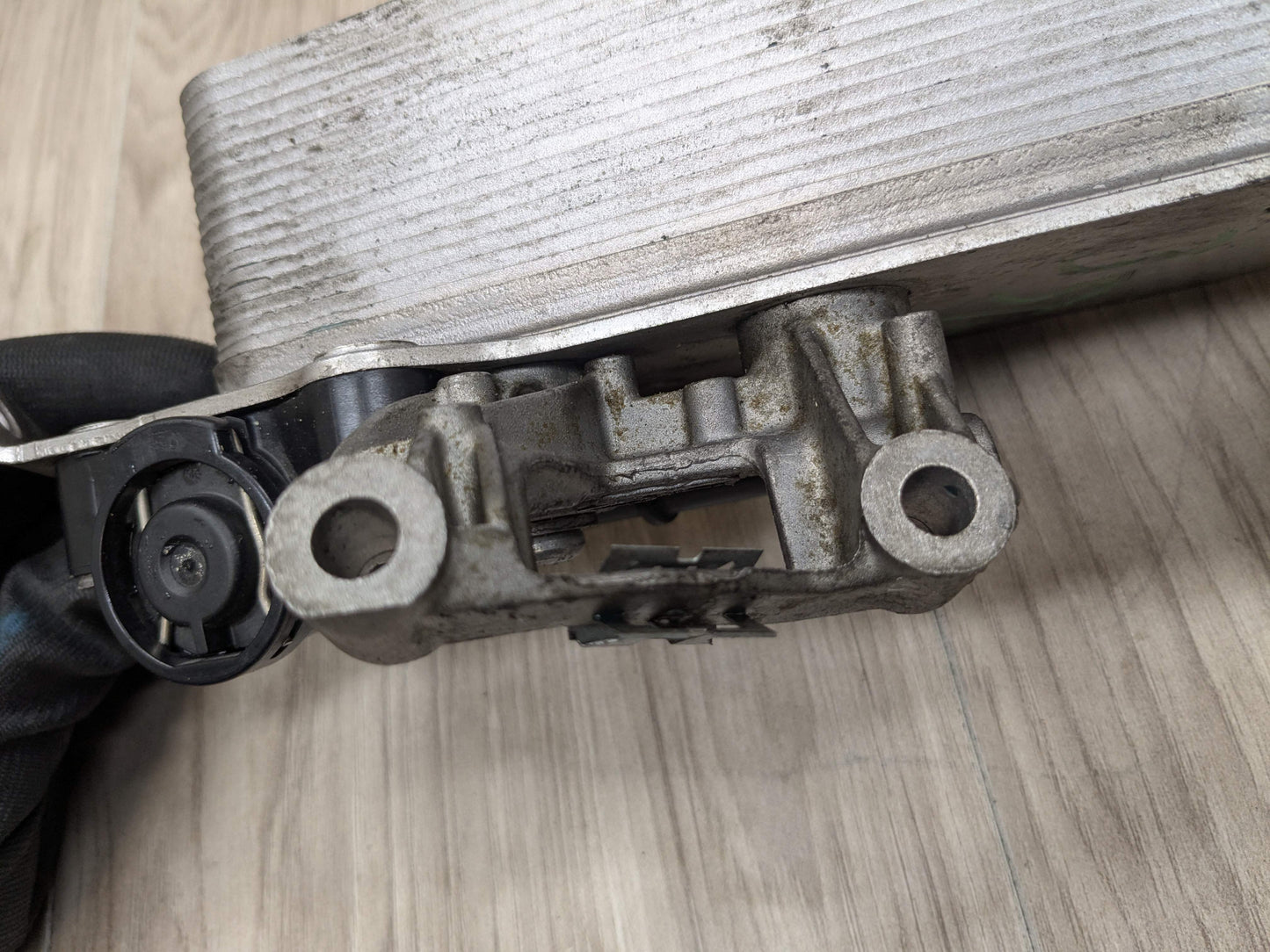 OEM F23 F30 F32 F33 F36 M240 340 440 Transmission Oil Cooler Heat Exchanger B58