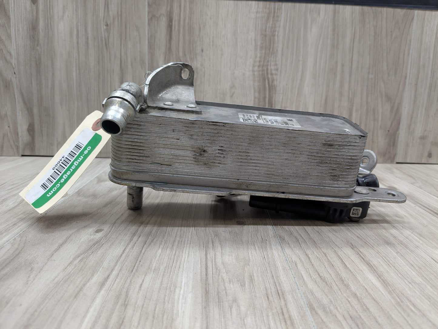 OEM F23 F30 F32 F33 F36 M240 340 440 Transmission Oil Cooler Heat Exchanger B58