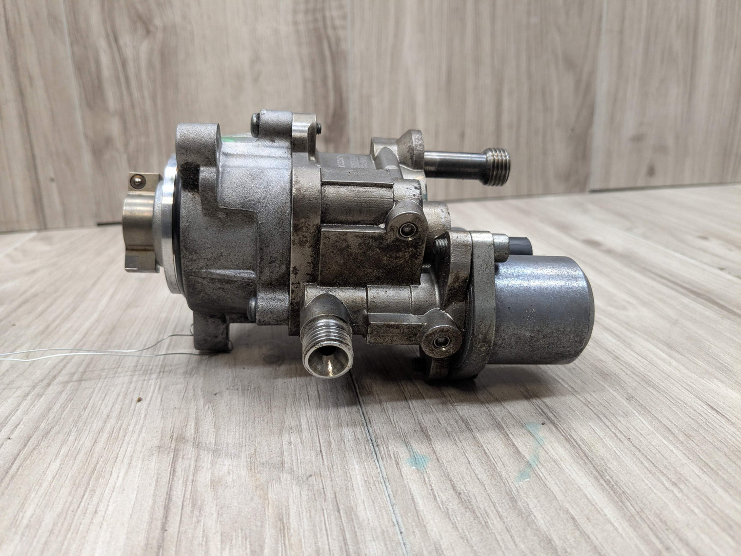 07-13 OEM BMW E60 E82 E90 E92 F10 HPFP High Pressure Fuel Pump Engine N54 N55