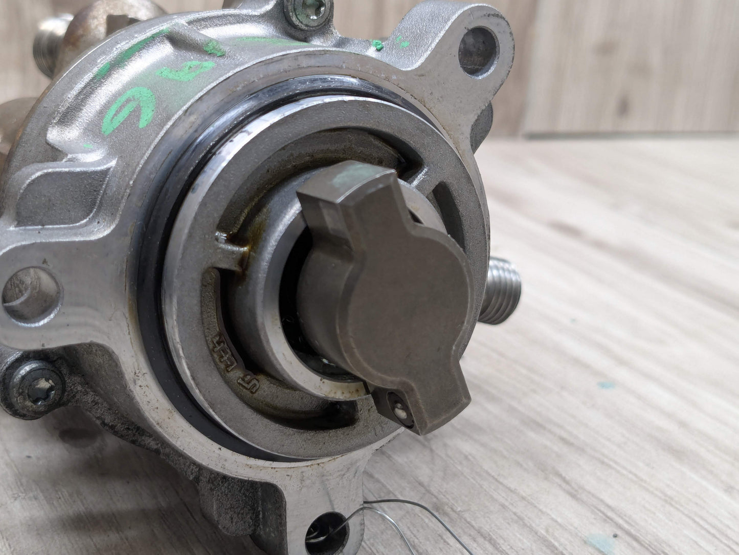 07-13 OEM BMW E60 E82 E90 E92 F10 HPFP High Pressure Fuel Pump Engine N54 N55