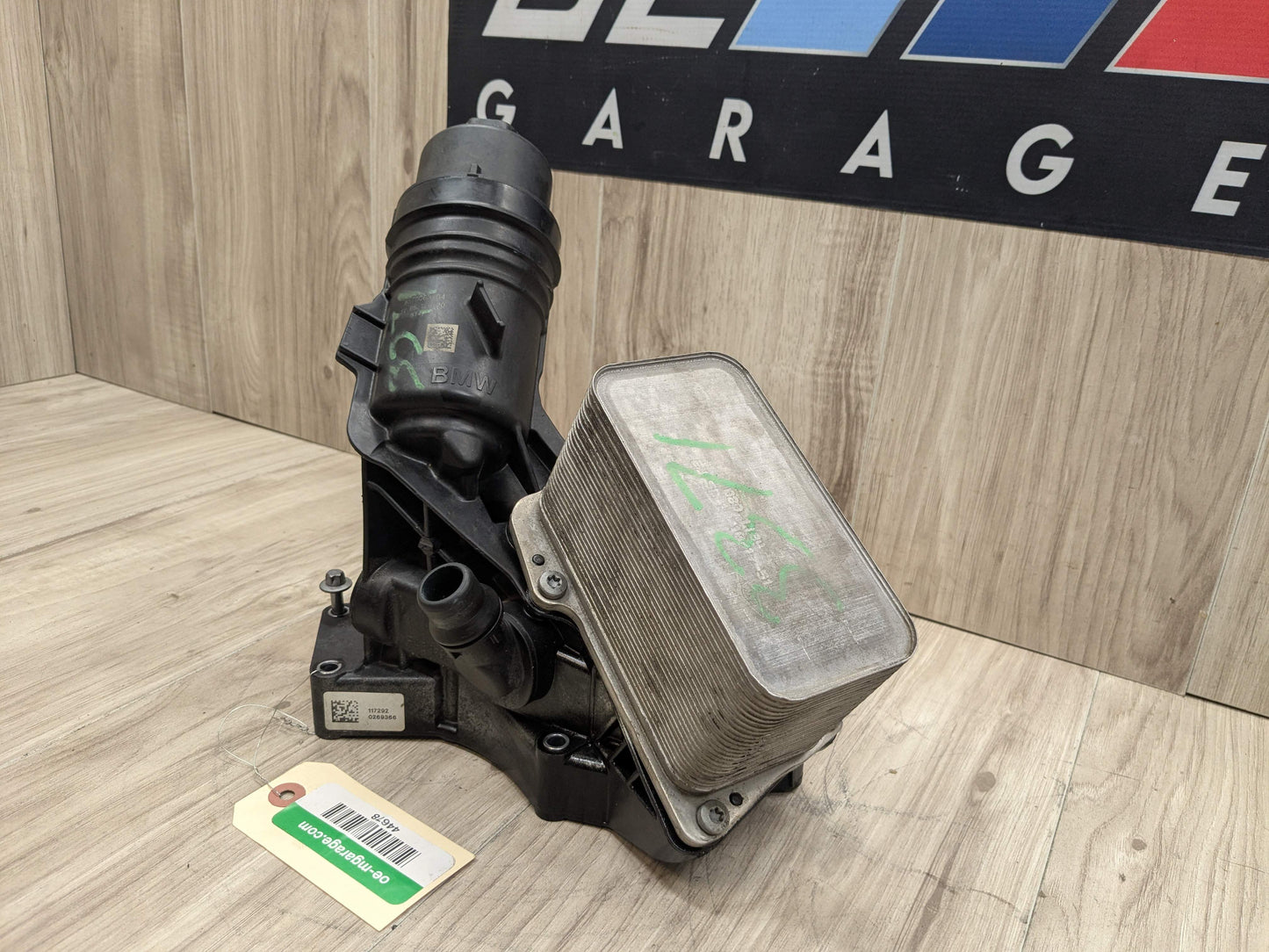 16-20 OEM BMW F22 F30 F32 F36 340 440 Engine B58 Oil Filter Housing