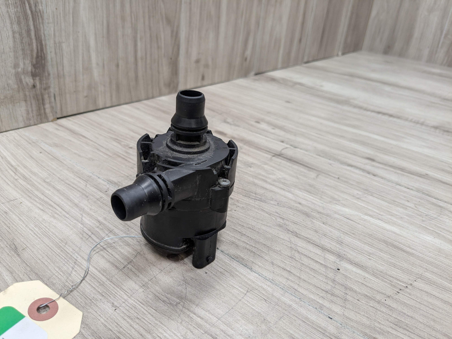 OEM BMW F90 F93 G11 G12 G16 G30 M5 Engine Electric Auxiliary Water Coolant Pump