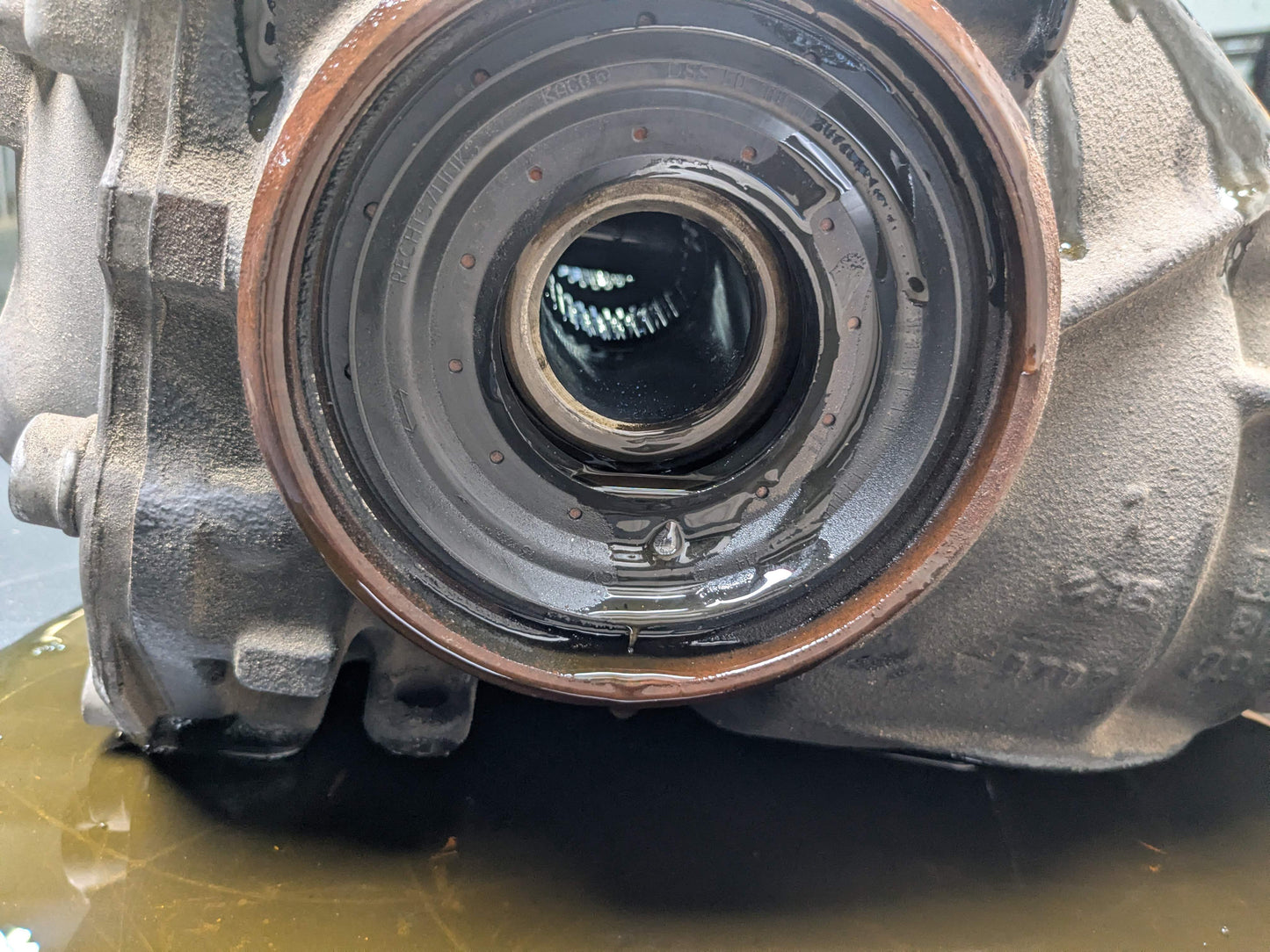 OEM BMW F23* F30 F32 F33 F36 340 440 RWD B58 Rear Differential Axle Carrier 2.81