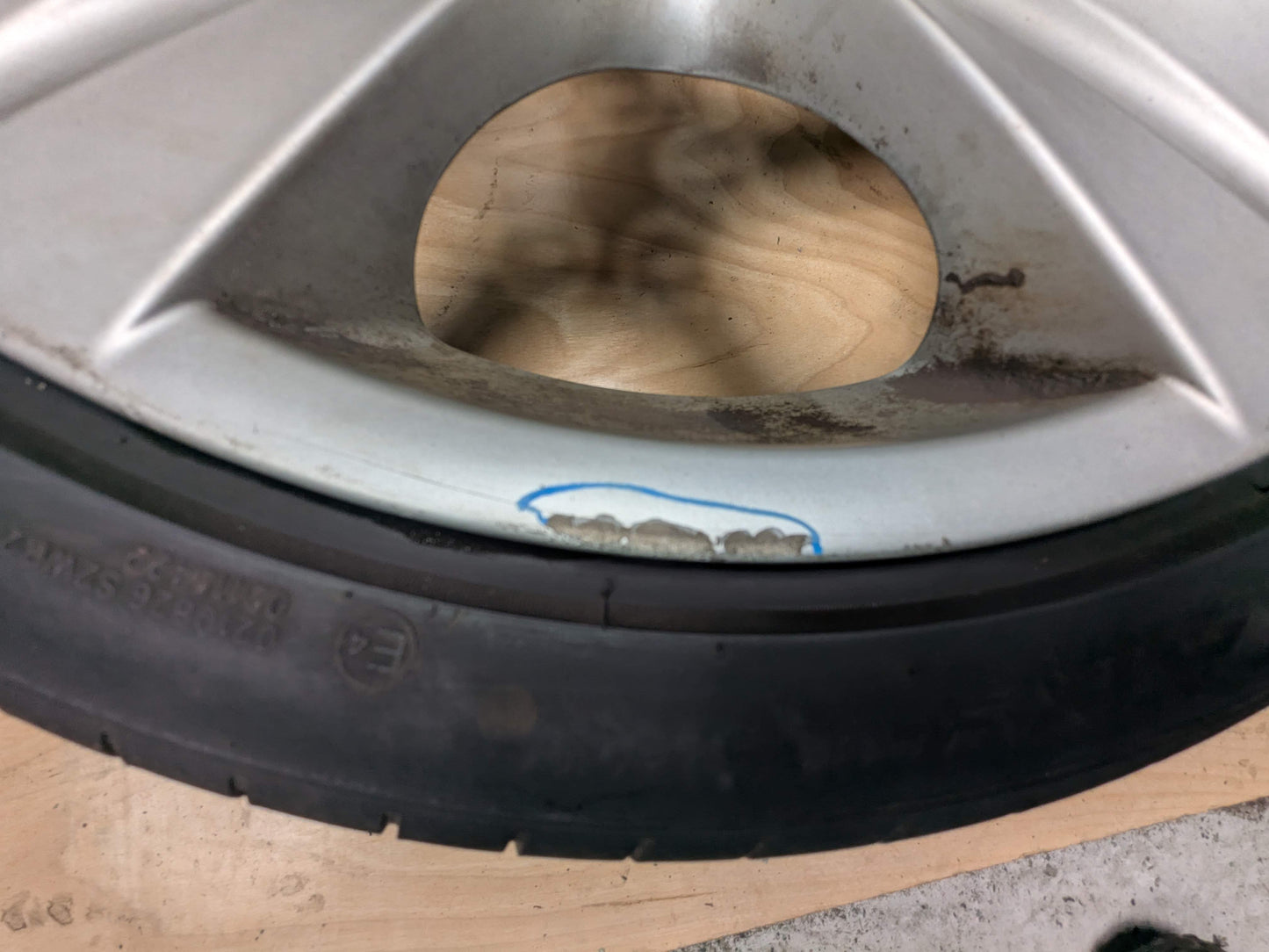 OEM BMW E90 E92 E93 328 335 Wheels Rims 18x8/8.5" ET:34/37 Star Spoke Style 189